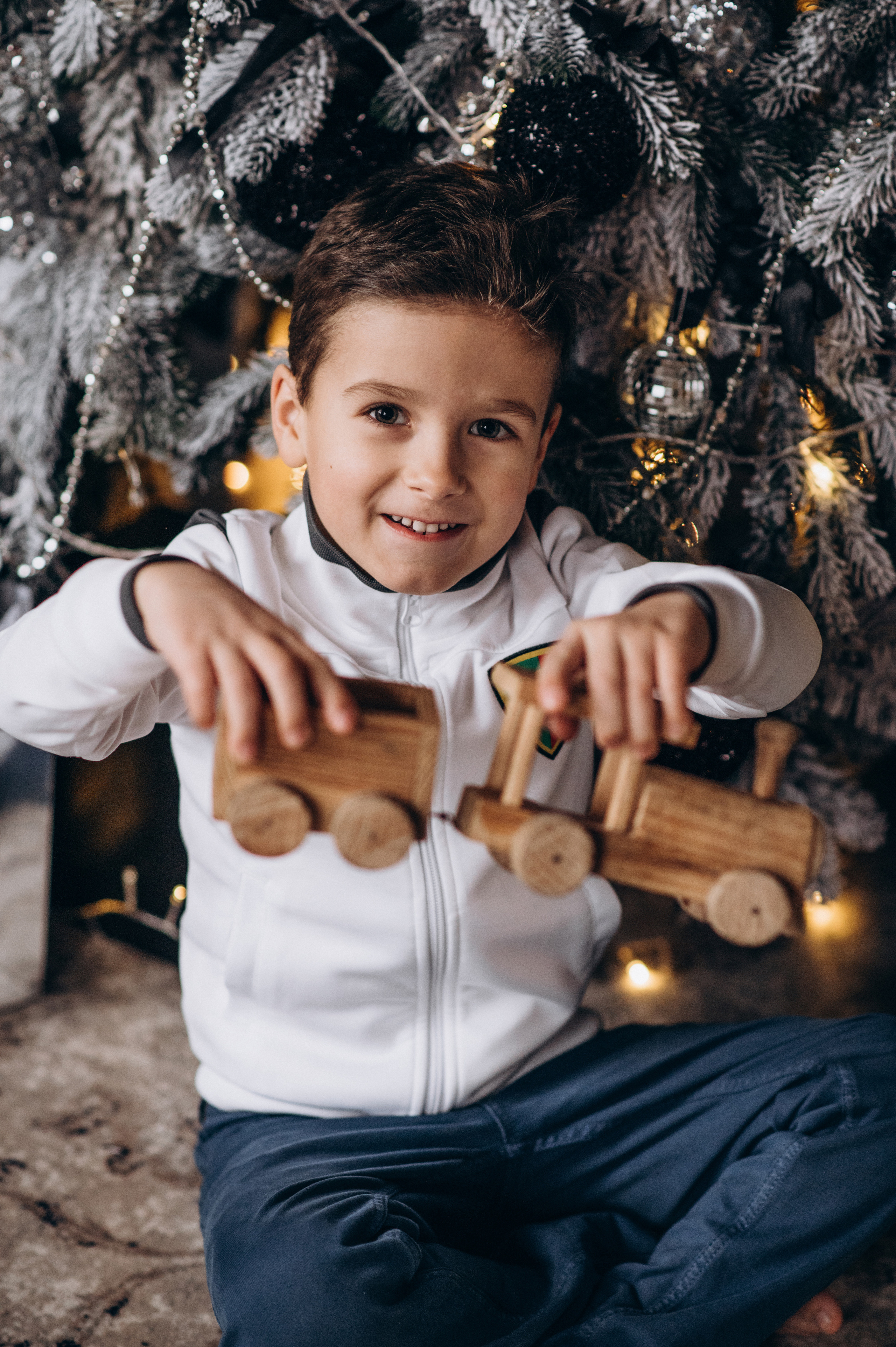 Новорічна сімейна зйомка у студії. Сімейний, дитячий та індивідуальний фотограф в м. Тернопіль, м. Львів