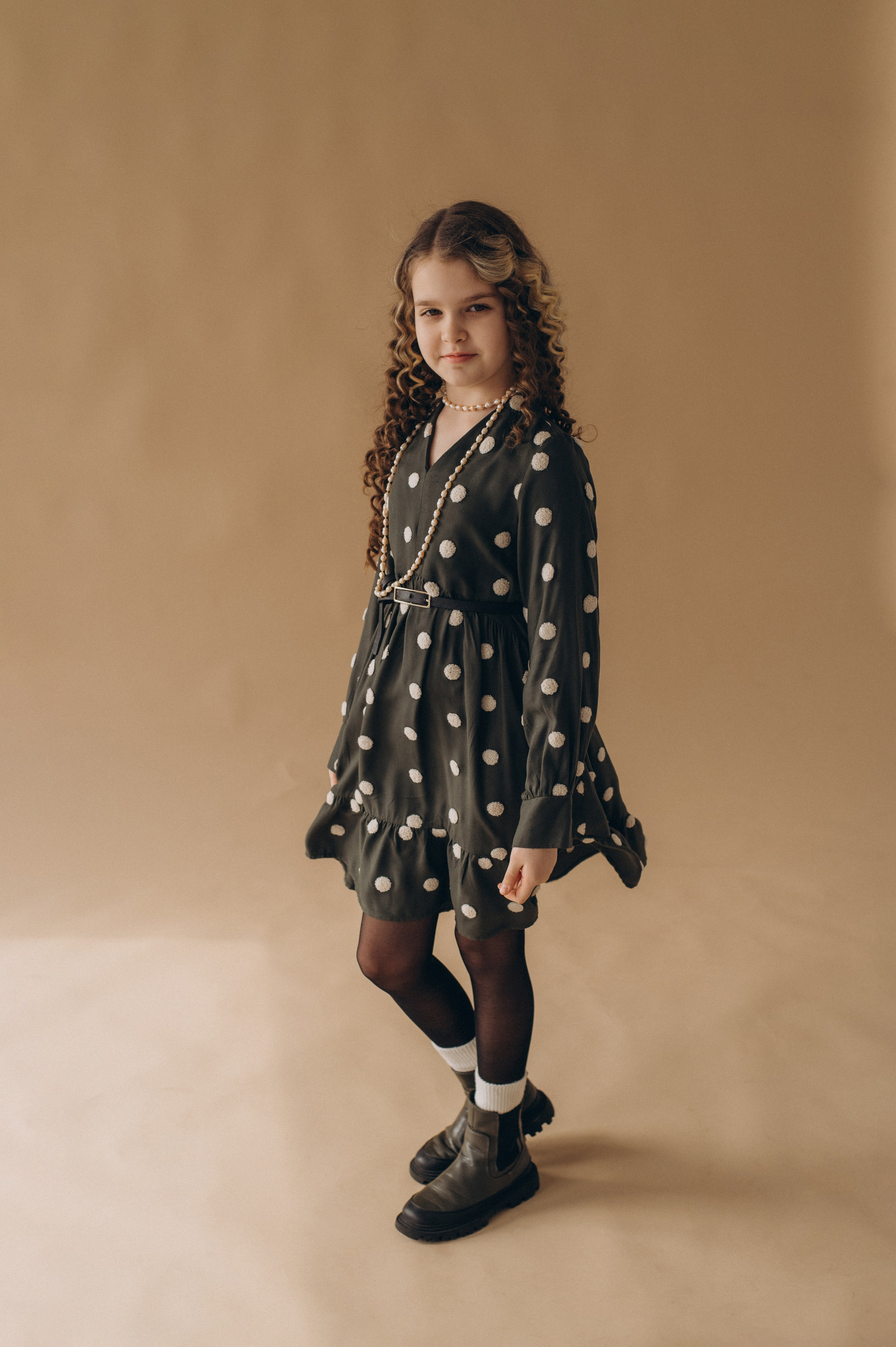 Шкільна фотосесія на віньєтки Тернопіль, шкільні альбоми, фотосесія випускників Тернопіль, випускний альбом, фотограф випускний Тернопіль. Сімейний, дитячий та індивідуальний фотограф в м. Тернопіль, м. Львів