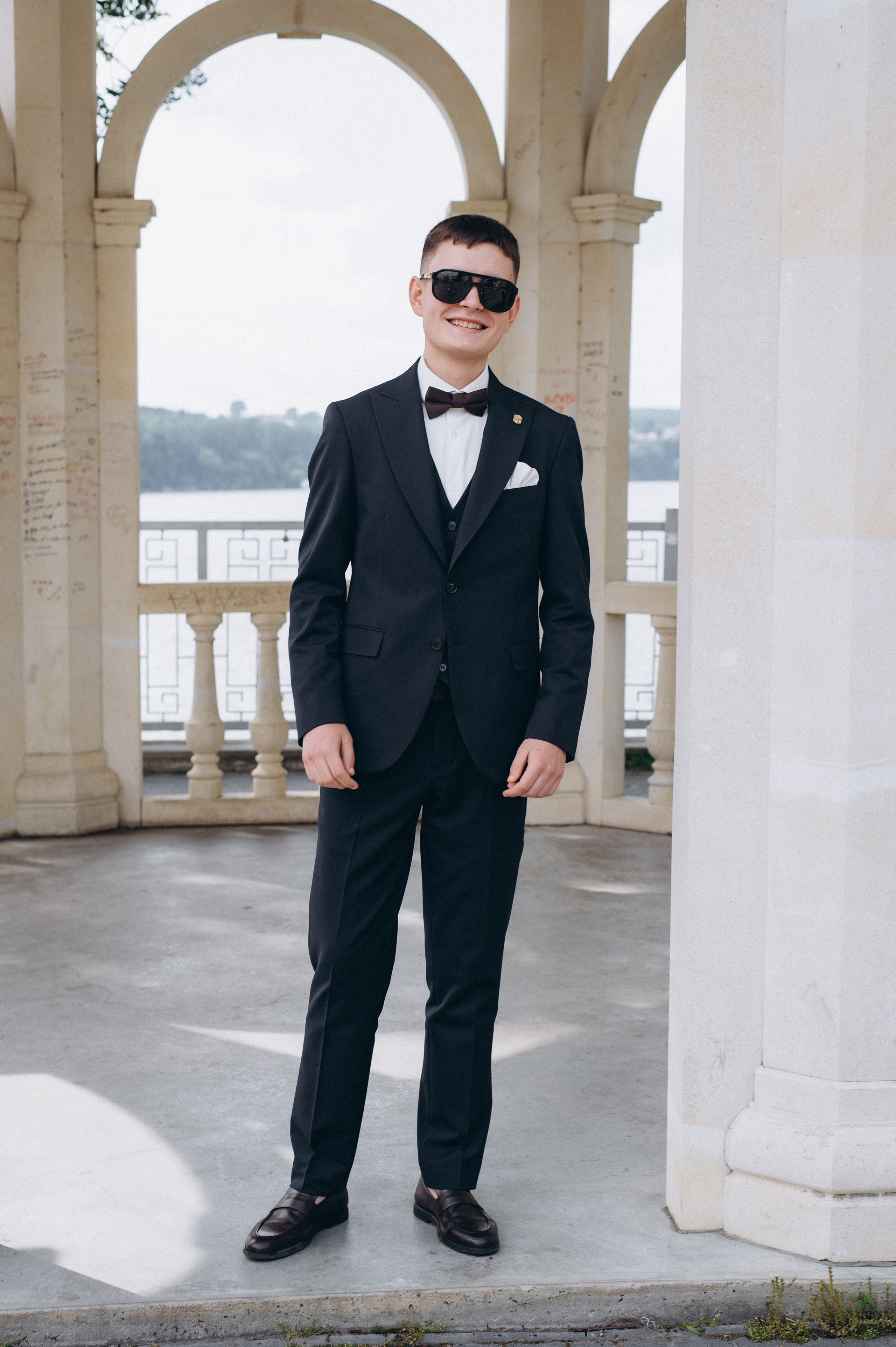 Випускники 2025, фотосесія випускного Тернопіль, фотосесія випускників Тернопіль, зйомка випускного, фотосесія випускного. Сімейний, дитячий та індивідуальний фотограф в м. Тернопіль, м. Львів