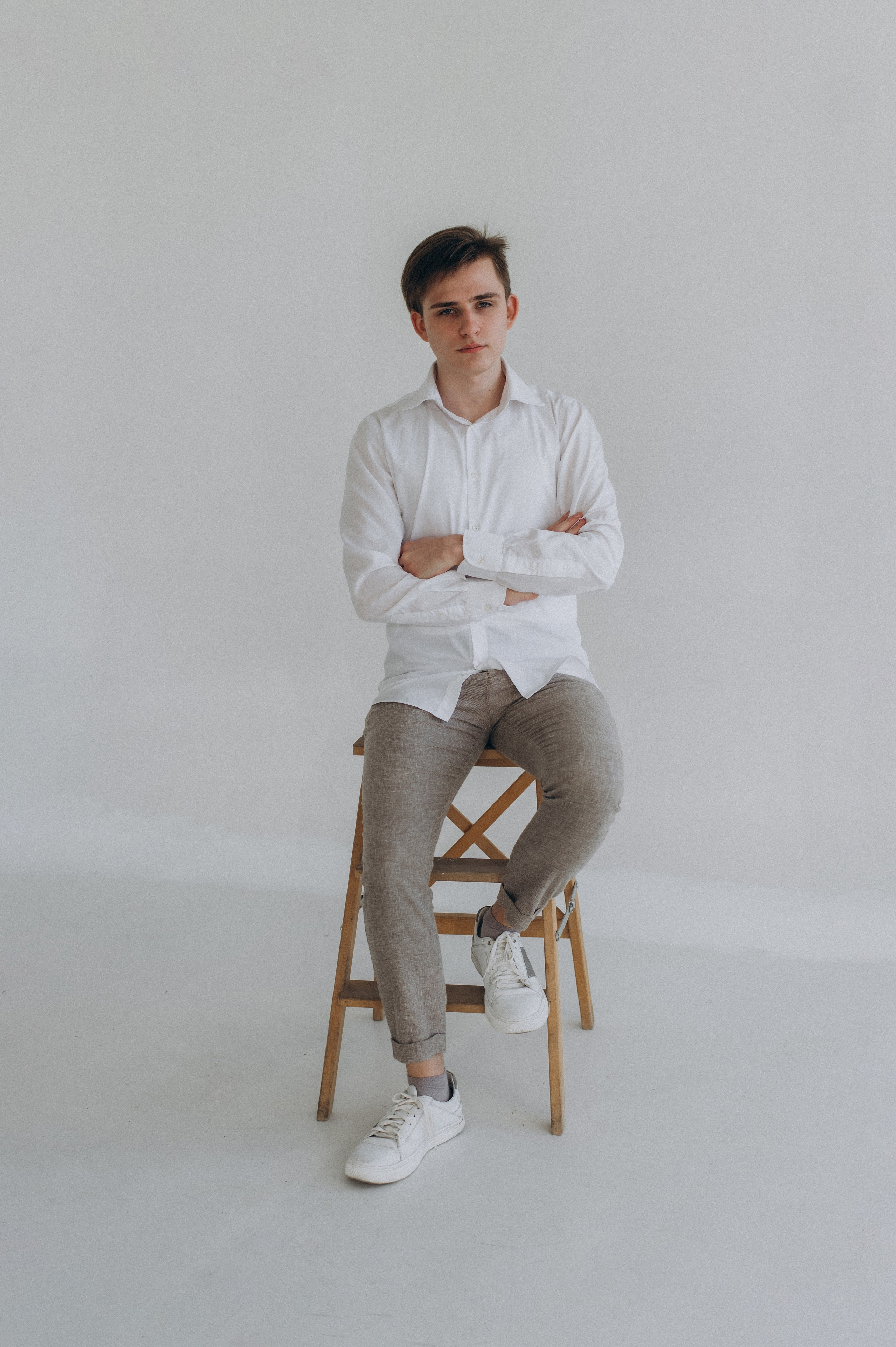 Фотосесія випускників, фотосесія на віньєтки Тернопіль, випускники Тернопіль, випуск 2025. Сімейний, дитячий та індивідуальний фотограф в м. Тернопіль, м. Львів