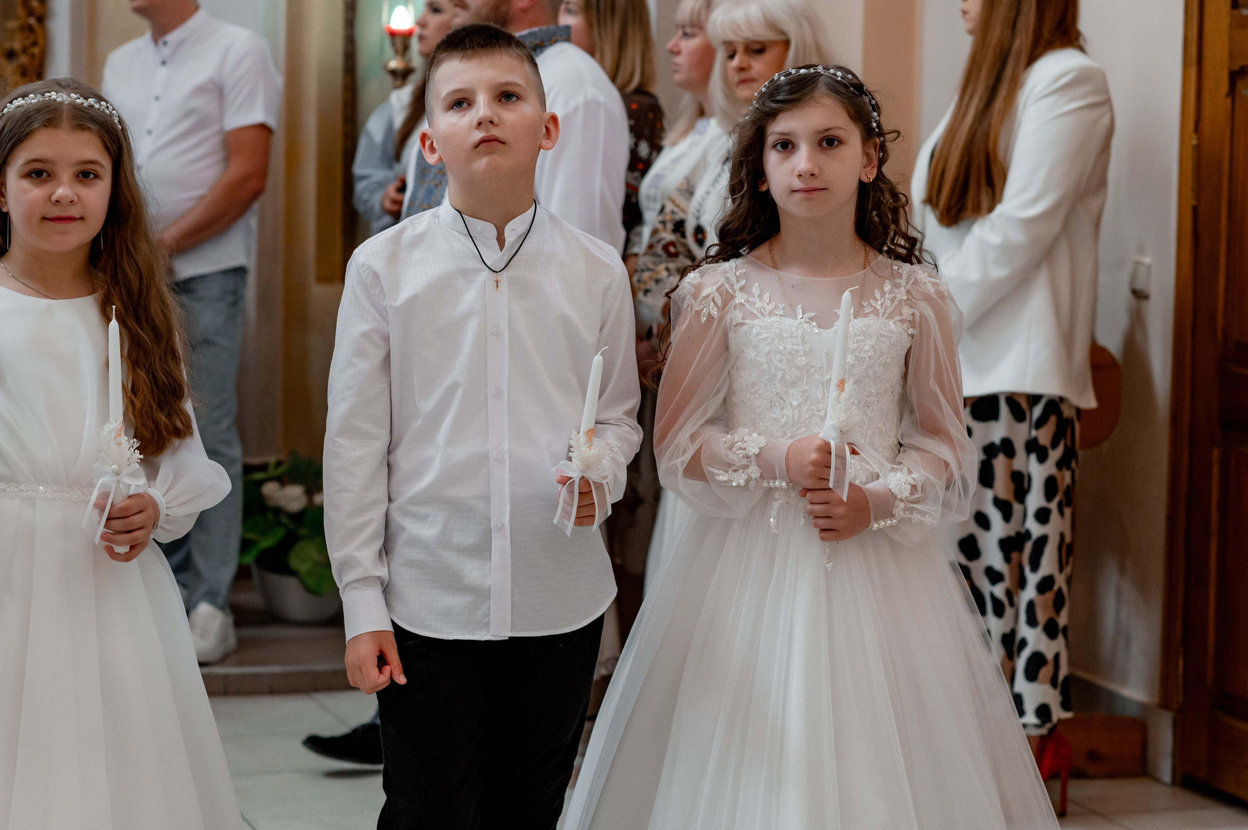 Фотосесія Першого Причастя Тернопіль, зйомка Причастя Тернопіль, Таїнство Першого Причастя Тернопіль, Катедра Причастя Тернопіль. Сімейний, дитячий та індивідуальний фотограф в м. Тернопіль, м. Львів