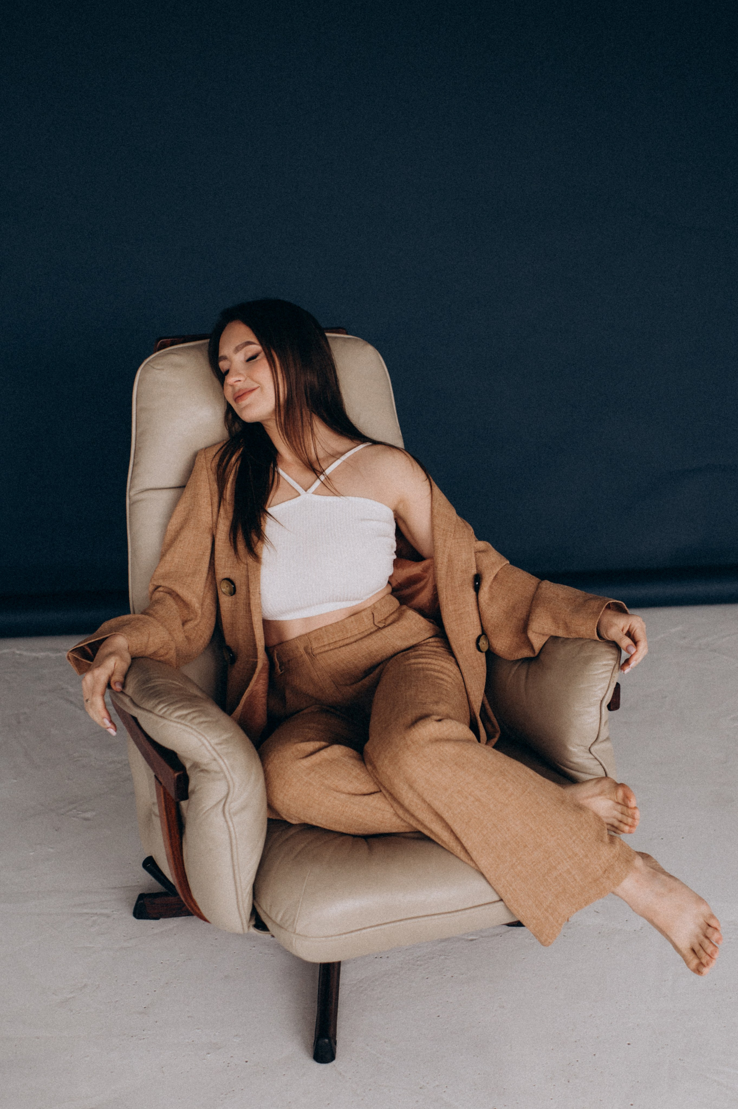 Індивідуальна фотосесія у студії, студійна зйомка Тернопіль. Сімейний, дитячий та індивідуальний фотограф в м. Тернопіль, м. Львів