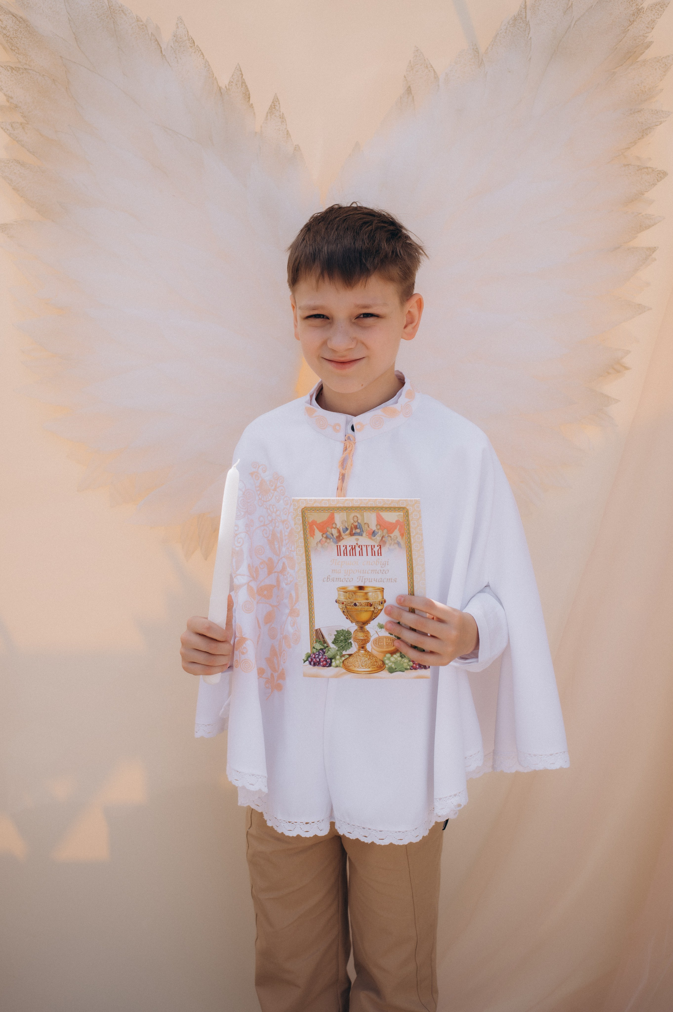 Фотосесія Причастя Тернопіль, зйомка Причастя, фотограф на Причастя Тернопіль, Причастя Львів, Причастя церква Михаїла Тернопіль. Сімейний, дитячий та індивідуальний фотограф в м. Тернопіль, м. Львів