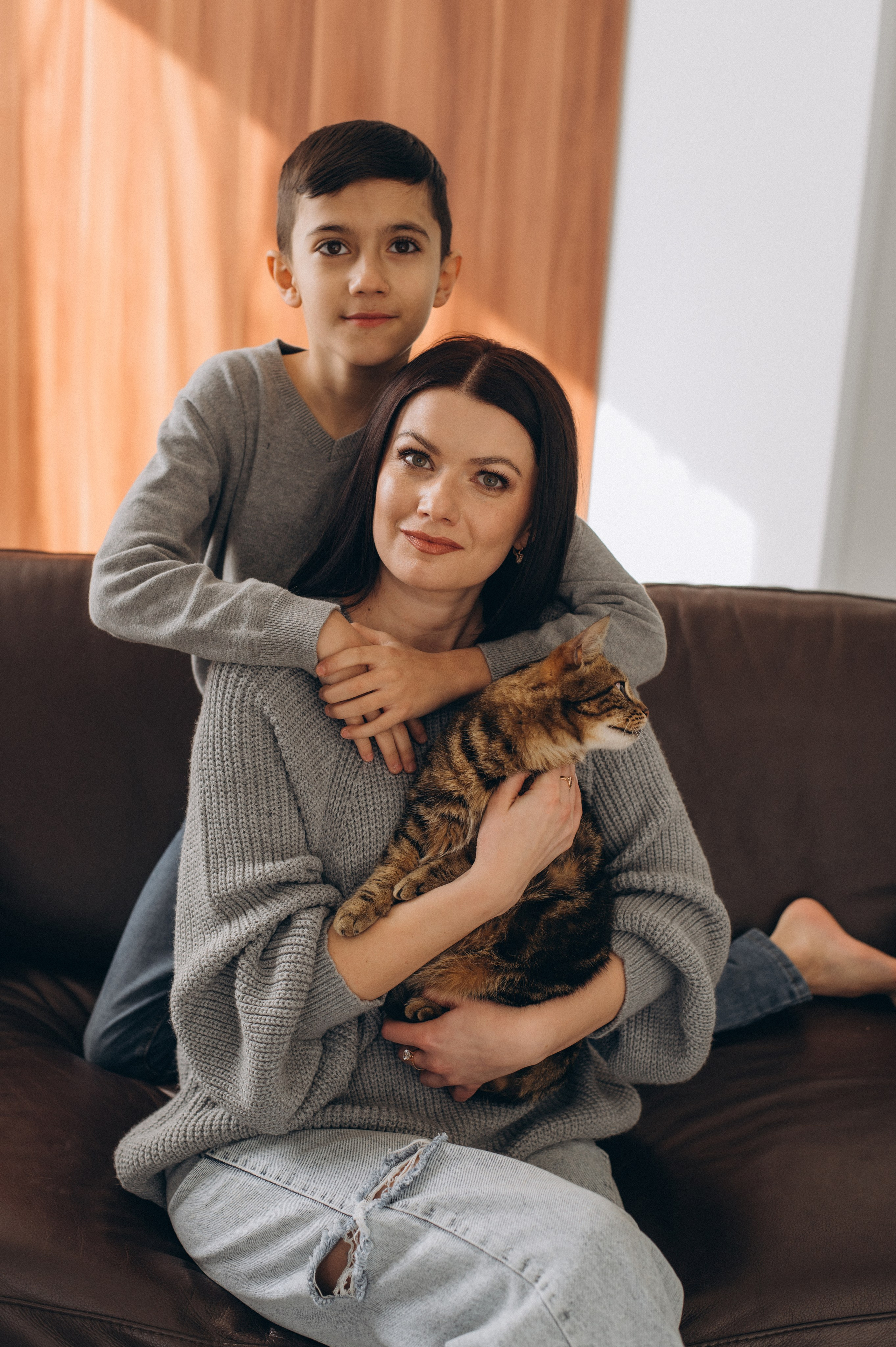 Індивідуальна фотосесія Тернопіль, сімейний фотограф Тернопіль Львів, зйомка з домашнім улюбленцем. Сімейний, дитячий та індивідуальний фотограф в м. Тернопіль, м. Львів