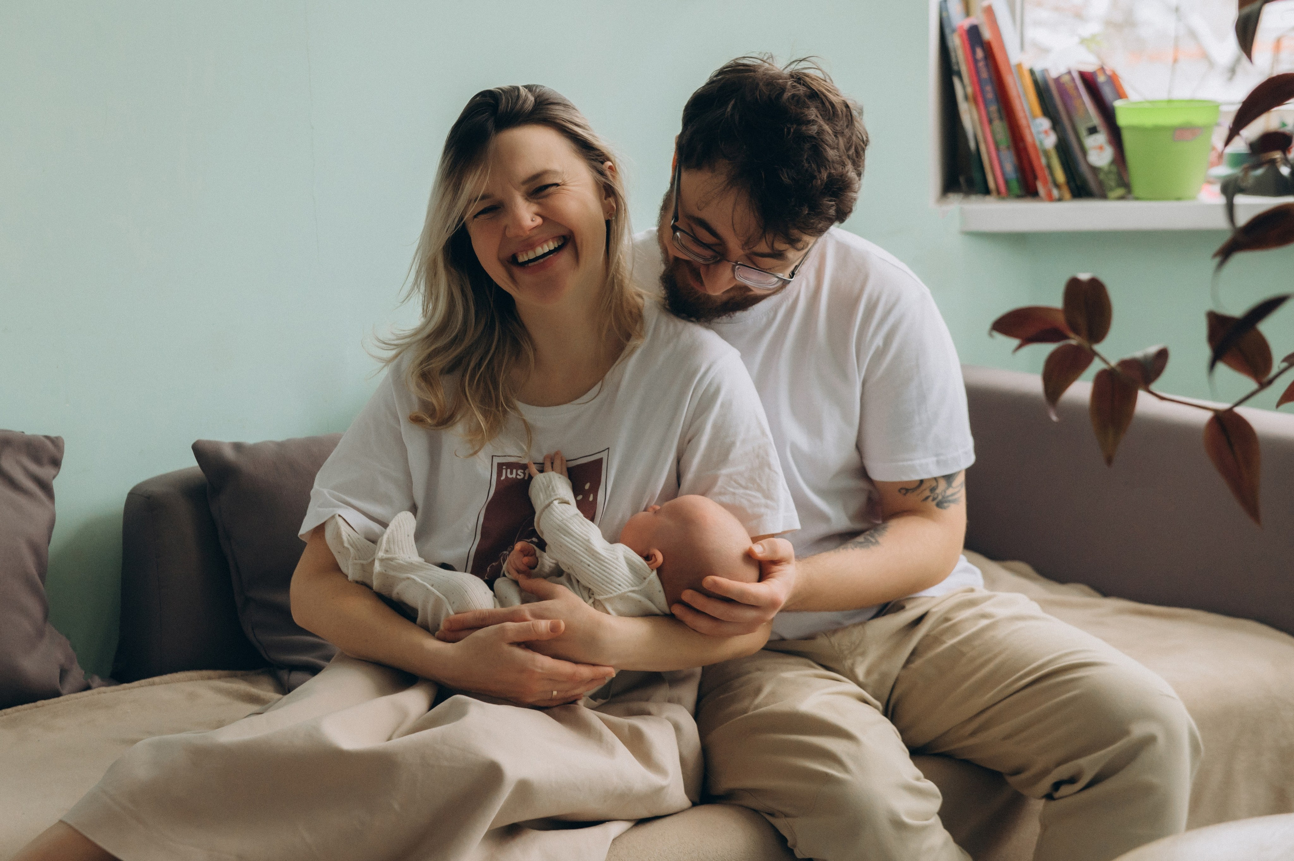 Сімейна фотосесія вдома Тернопіль, сімейний фотограф Львів Тернопіль, сімейна фотосесія Тернопіль, зйомка вдома. Сімейний, дитячий та індивідуальний фотограф в м. Тернопіль, м. Львів