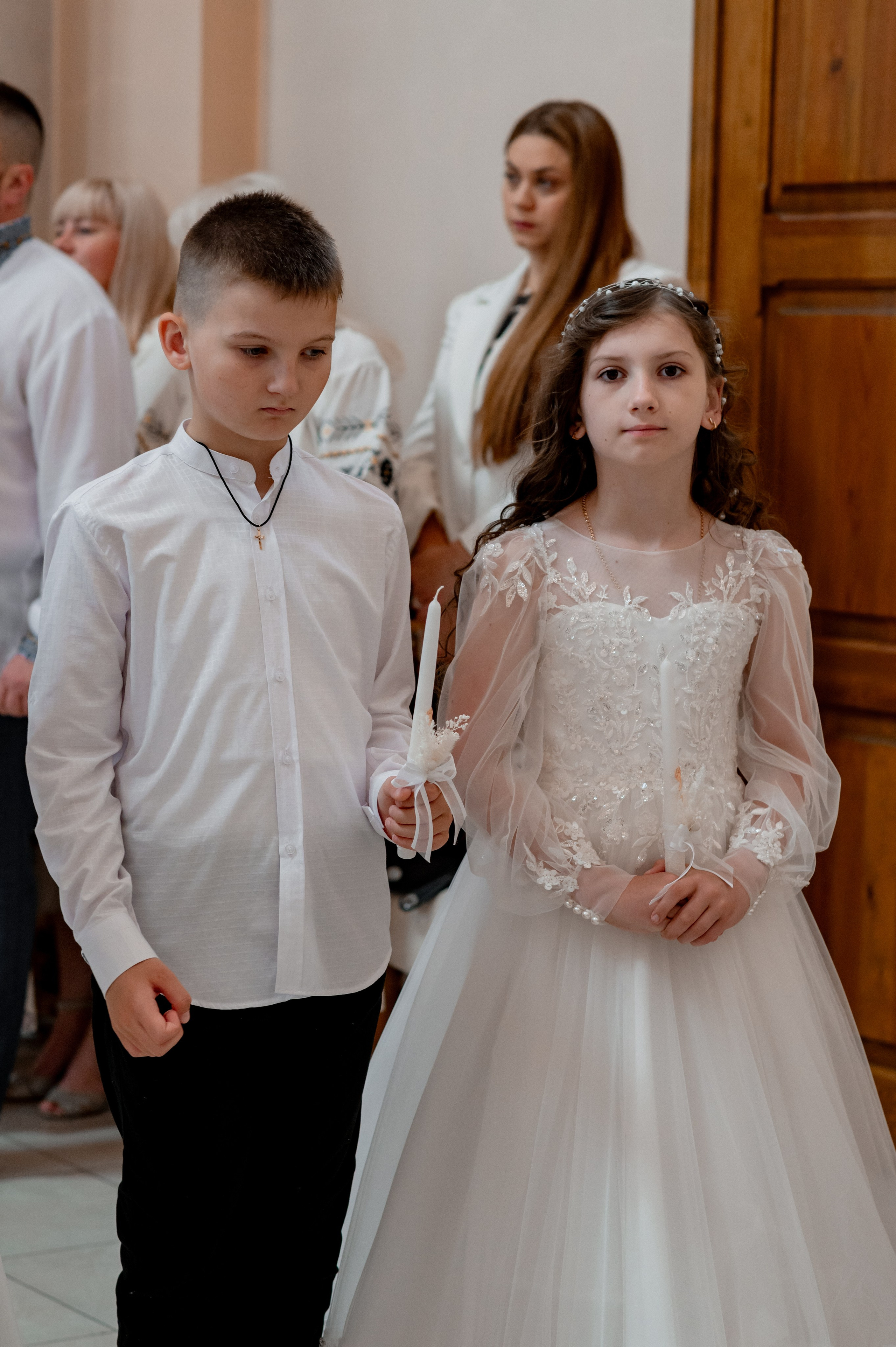 Фотосесія Першого Причастя Тернопіль, зйомка Причастя Тернопіль, Таїнство Першого Причастя Тернопіль, Катедра Причастя Тернопіль. Сімейний, дитячий та індивідуальний фотограф в м. Тернопіль, м. Львів