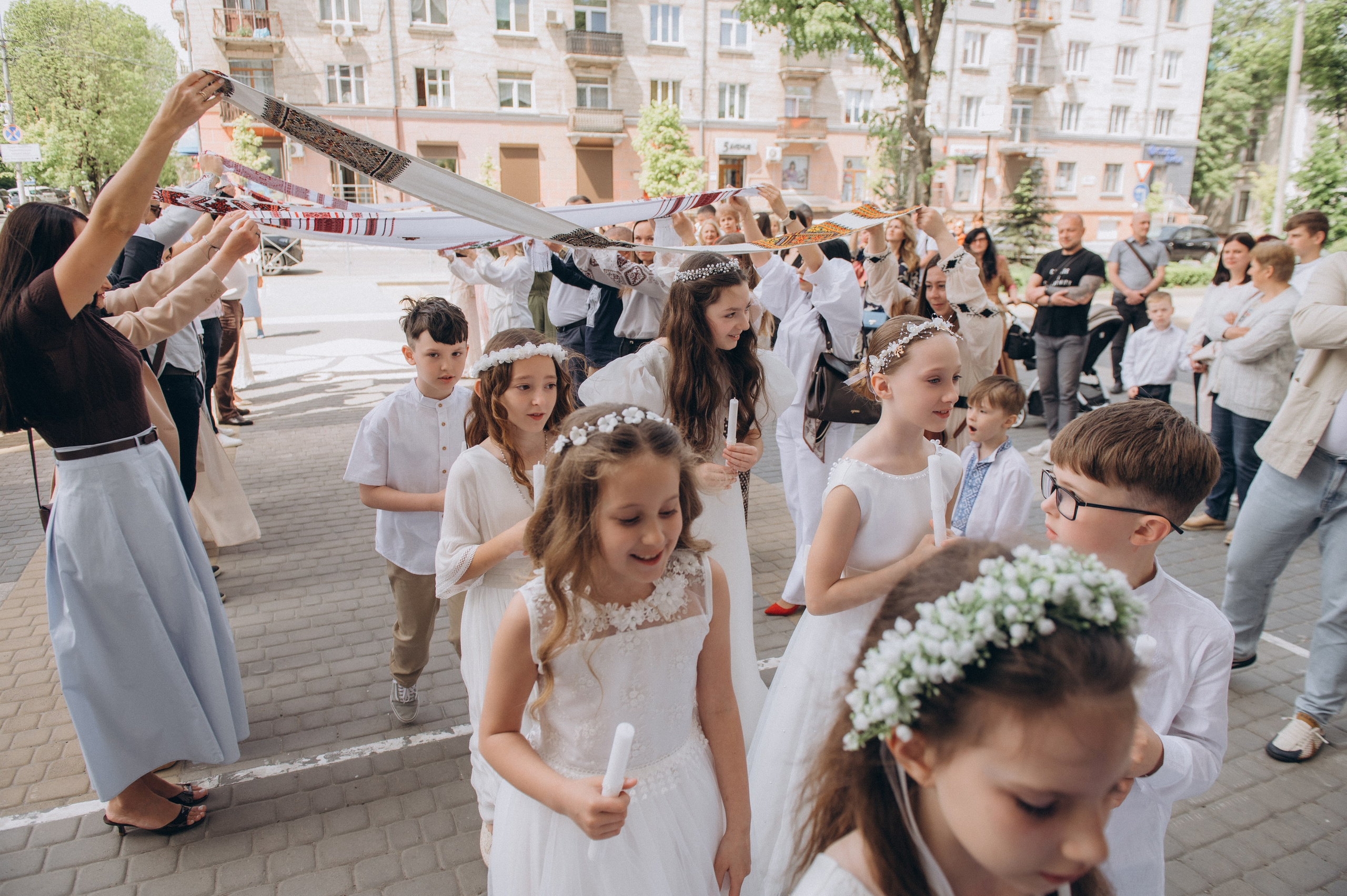 Фотосесія Першого Причастя Тернопіль, фотосесія Причастя Тернопіль, Таїнство Першого Причастя Тернопіль, Катедра Причастя Тернопіль. Сімейний, дитячий та індивідуальний фотограф в м. Тернопіль, м. Львів