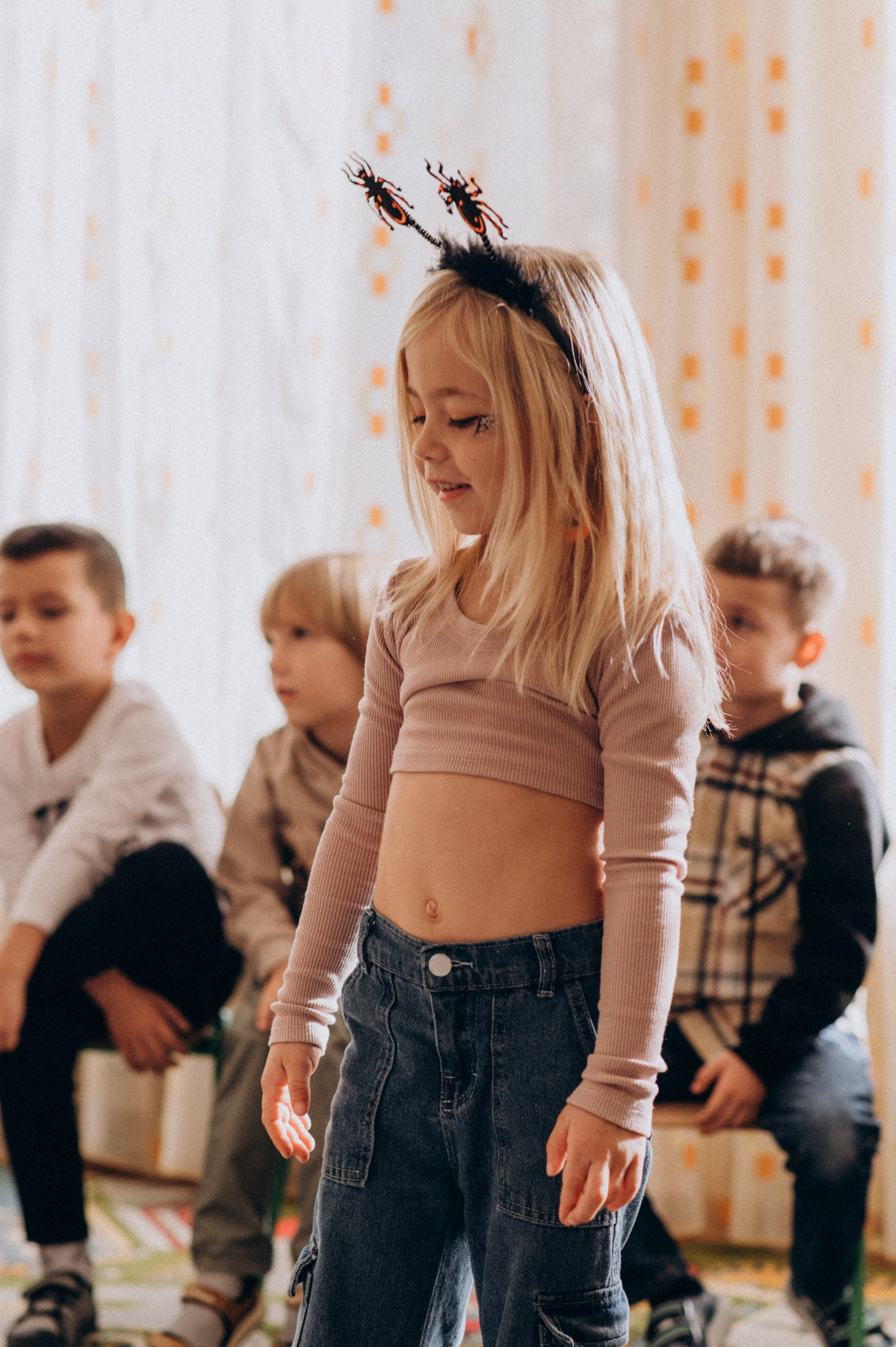 Фотосесія в дитячому садку, фотосесія на віньєтки, випускні фотоальбоми Тернопіль, шкільні фотоальбоми Тернопіль, зйомка випускного садочку. Сімейний, дитячий та індивідуальний фотограф в м. Тернопіль, м. Львів