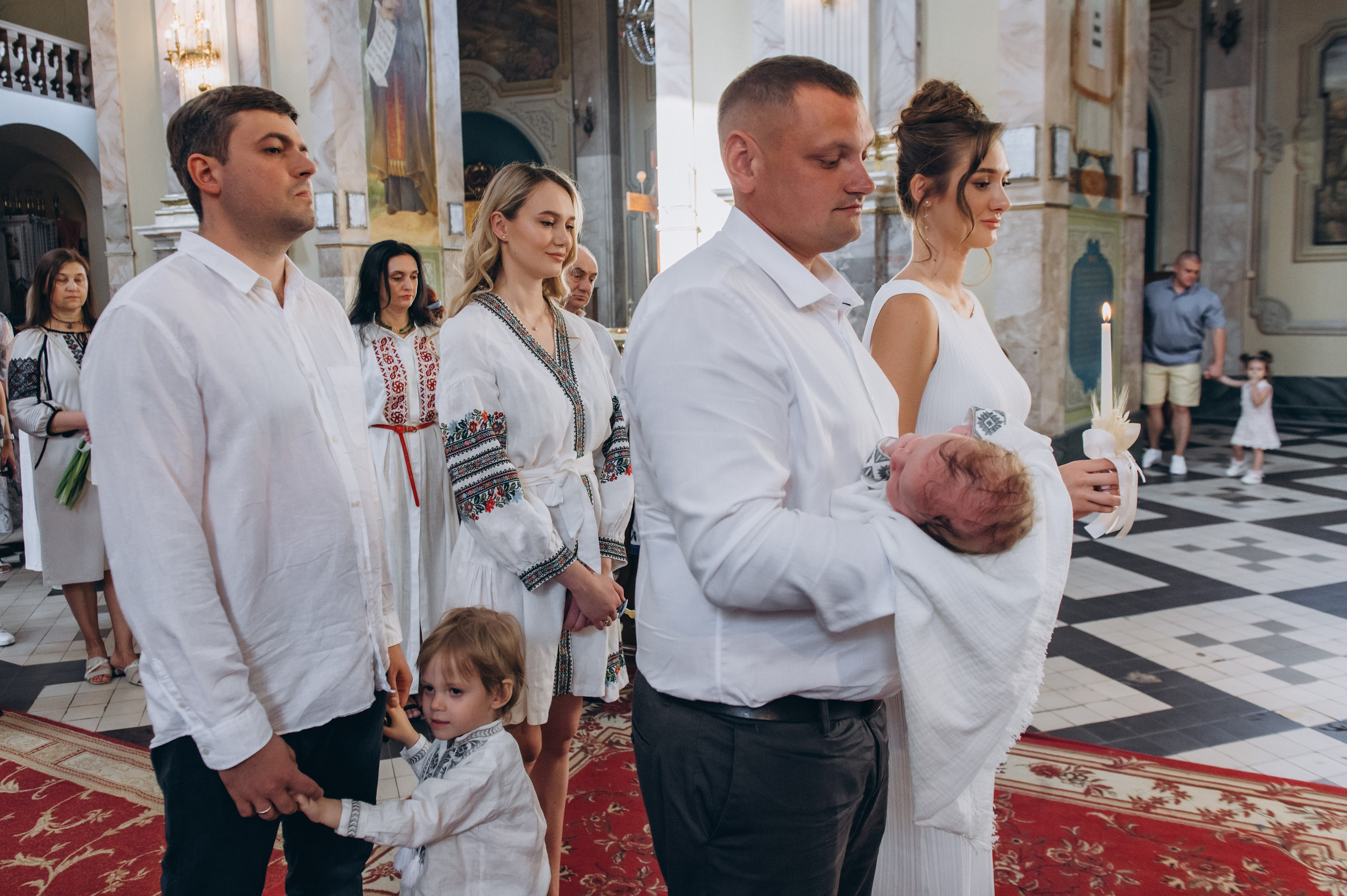 Фотосесія Хрещення Тернопіль, фотосесія хрестин Тернопіль, Катедра Тернопіль, фотосесія хрещення катедра. Сімейний, дитячий та індивідуальний фотограф в м. Тернопіль, м. Львів