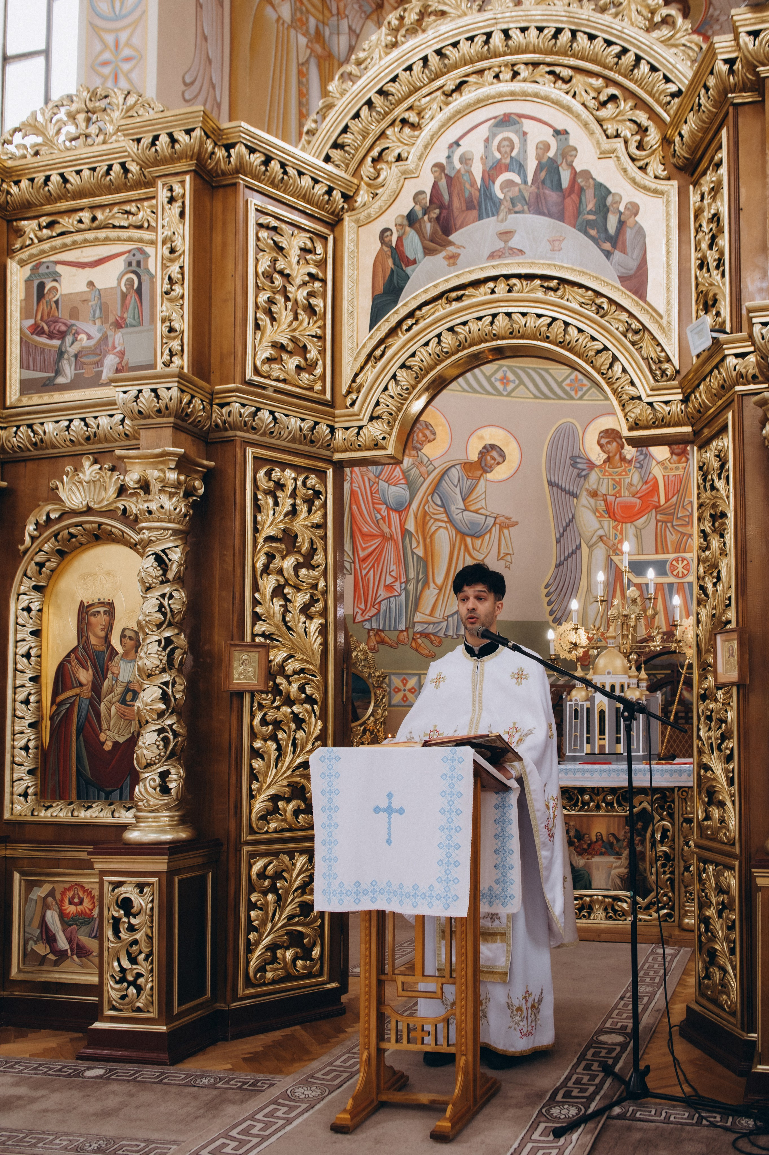 Фотосесія Причастя Тернопіль, зйомка Причастя, фотограф на Причастя Тернопіль, Причастя Львів, Причастя церква Михаїла Тернопіль. Сімейний, дитячий та індивідуальний фотограф в м. Тернопіль, м. Львів