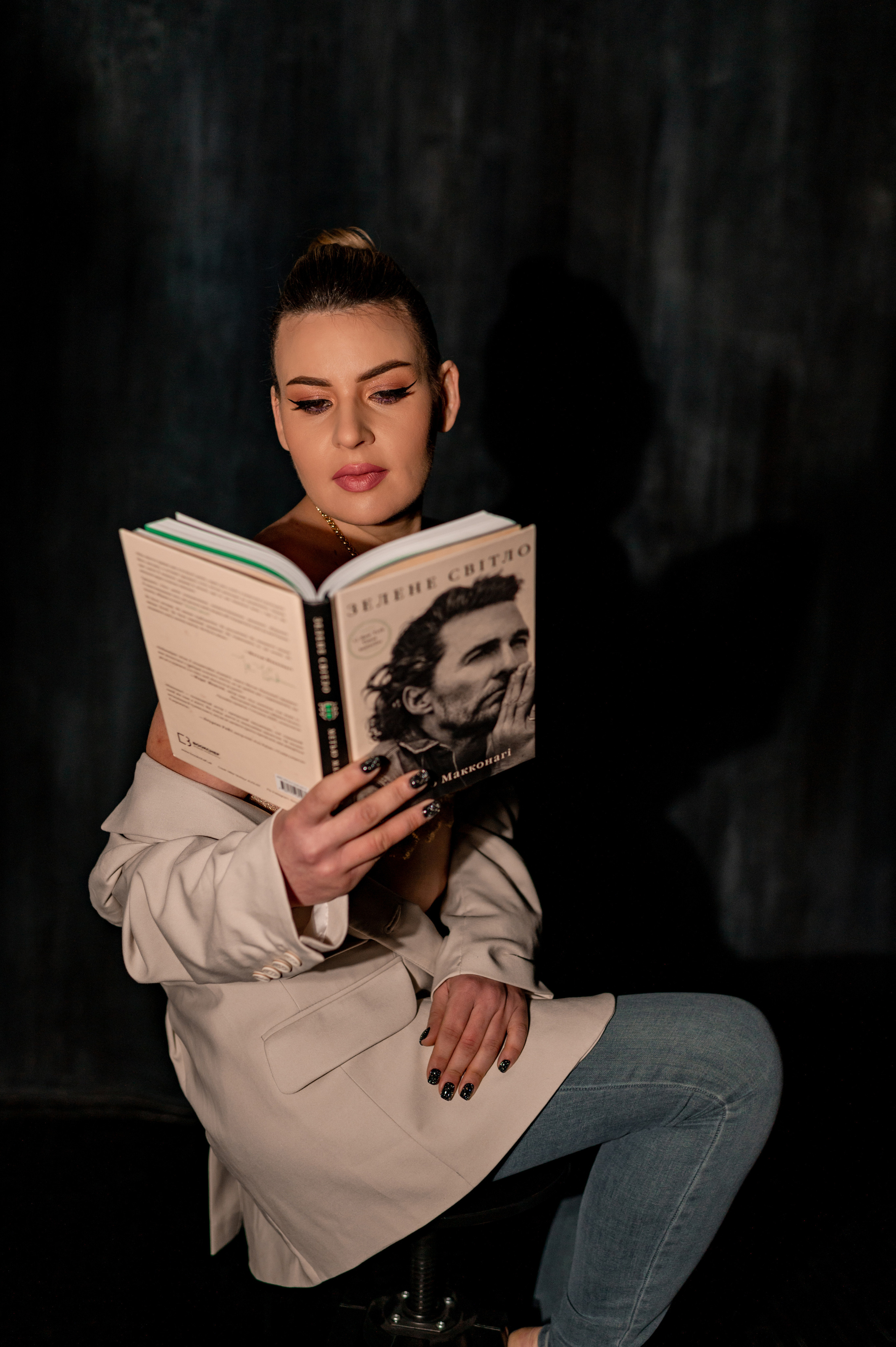 Індивідуальна фотосесія у студії. Сімейний, дитячий та індивідуальний фотограф в м. Тернопіль, м. Львів