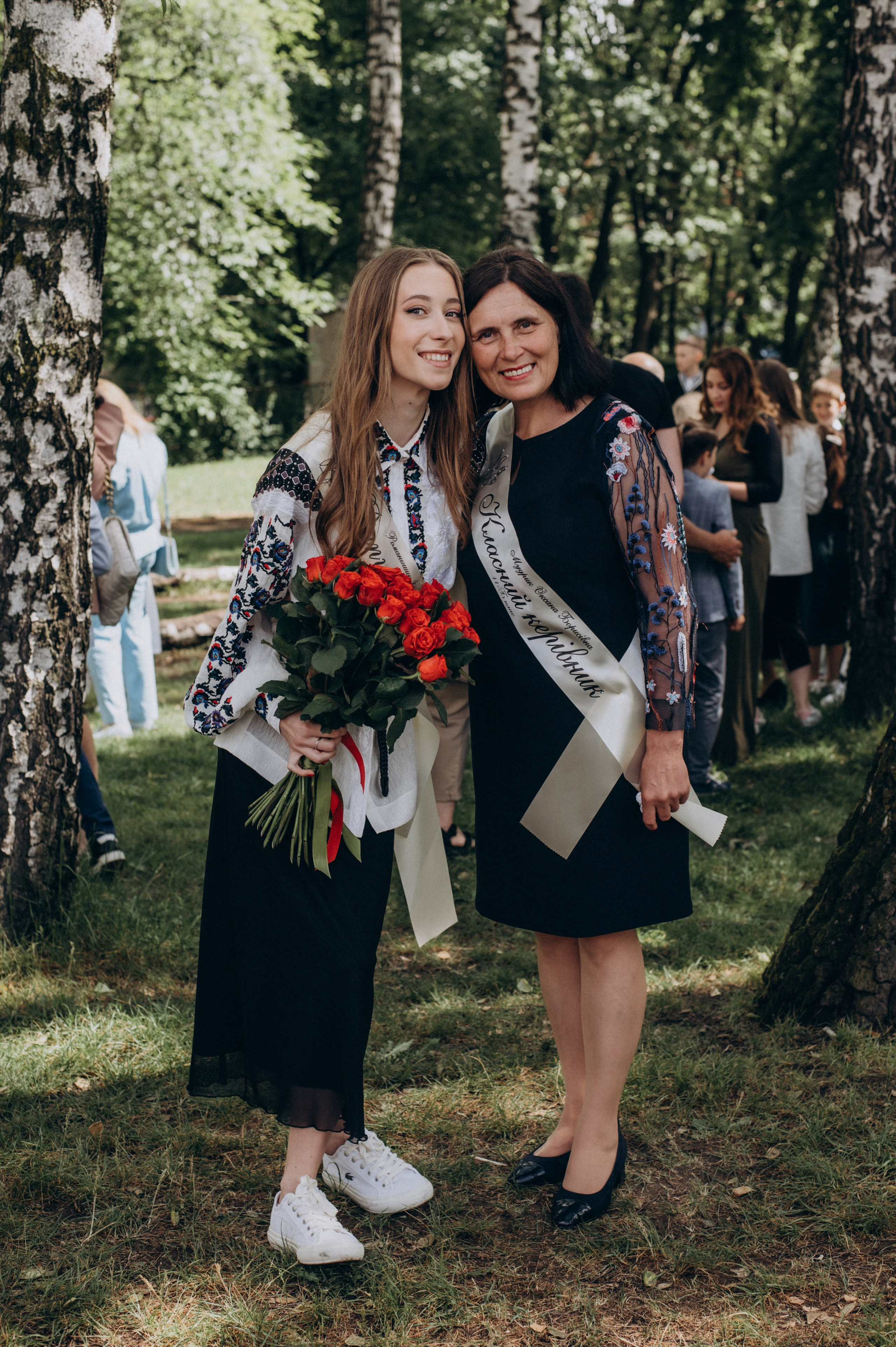Фотосесія останнього дзвоника, фотосесія випускників Тернопіль, випускний 2024. Сімейний, дитячий та індивідуальний фотограф в м. Тернопіль, м. Львів