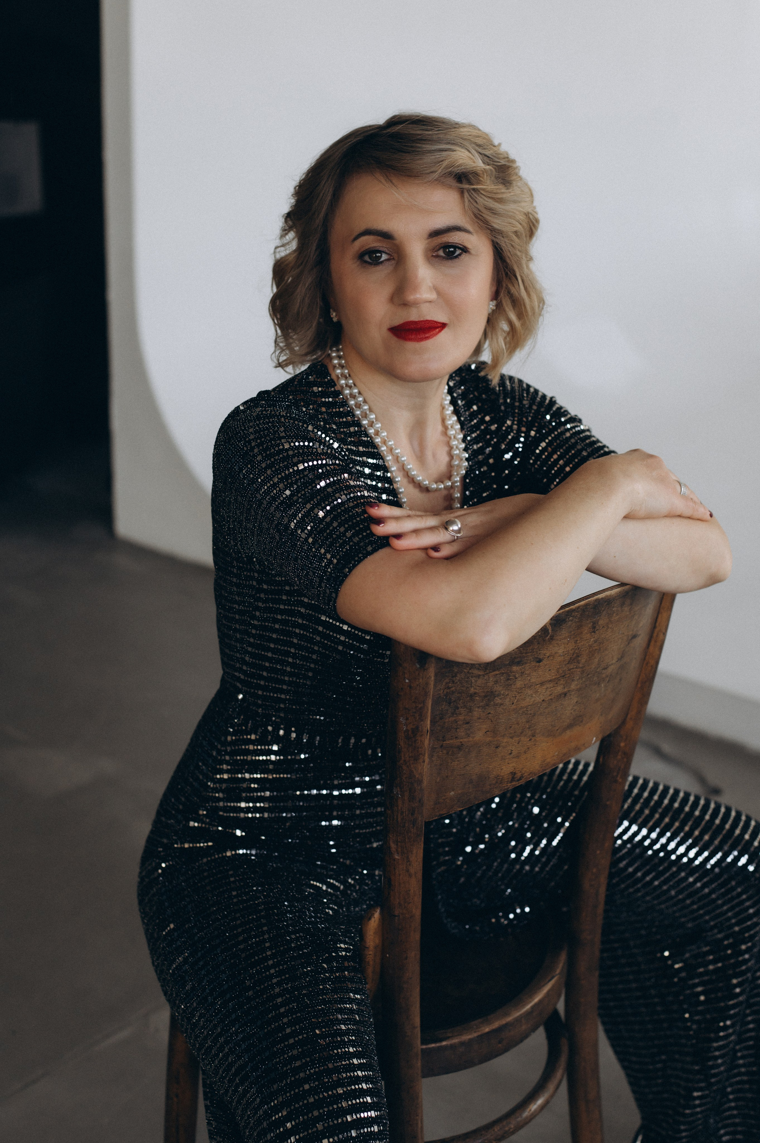 Індивідуальна фотосесія Тернопіль, студійна зйомка Львів, портретний фотограф Тернопіль. Сімейний, дитячий та індивідуальний фотограф в м. Тернопіль, м. Львів