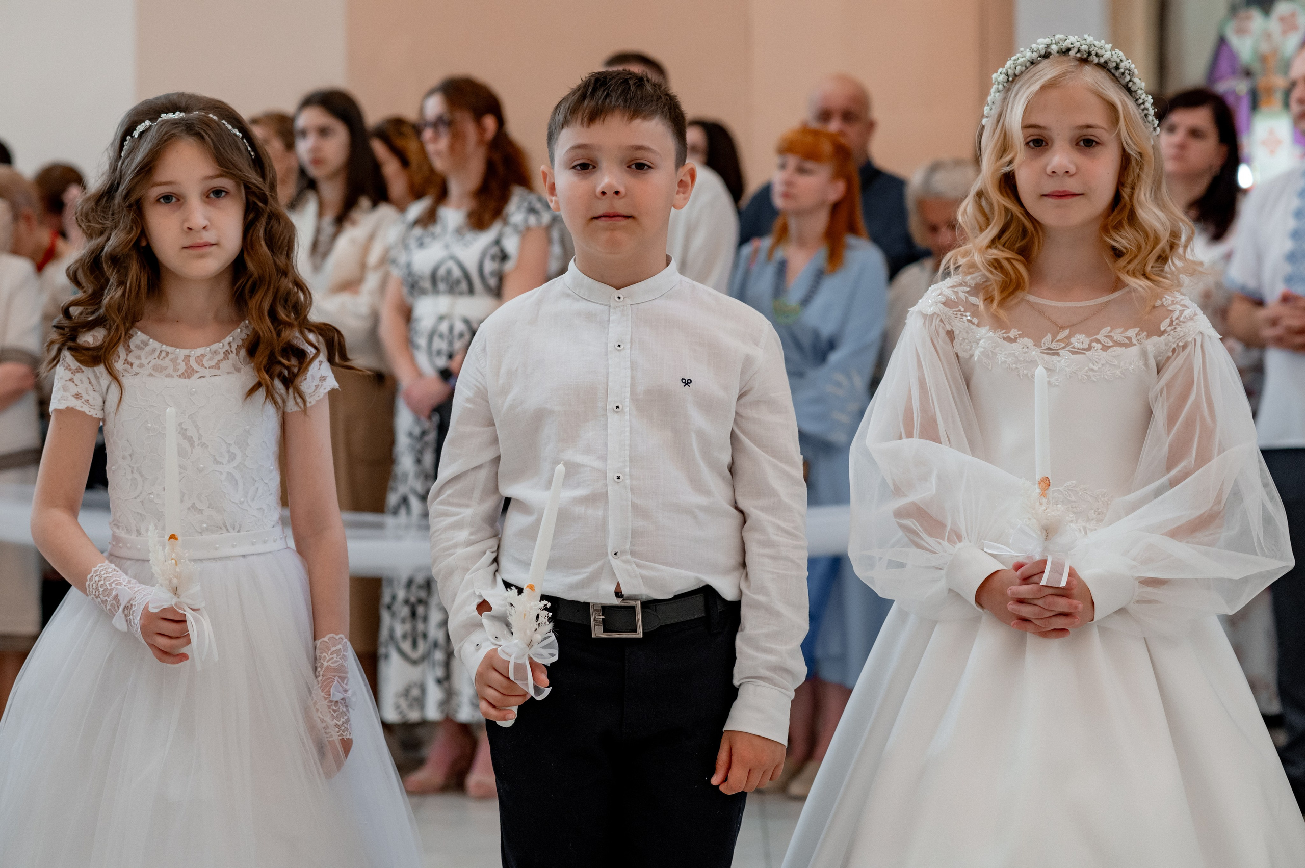 Фотосесія Першого Причастя Тернопіль, зйомка Причастя Тернопіль, Таїнство Першого Причастя Тернопіль, Катедра Причастя Тернопіль. Сімейний, дитячий та індивідуальний фотограф в м. Тернопіль, м. Львів