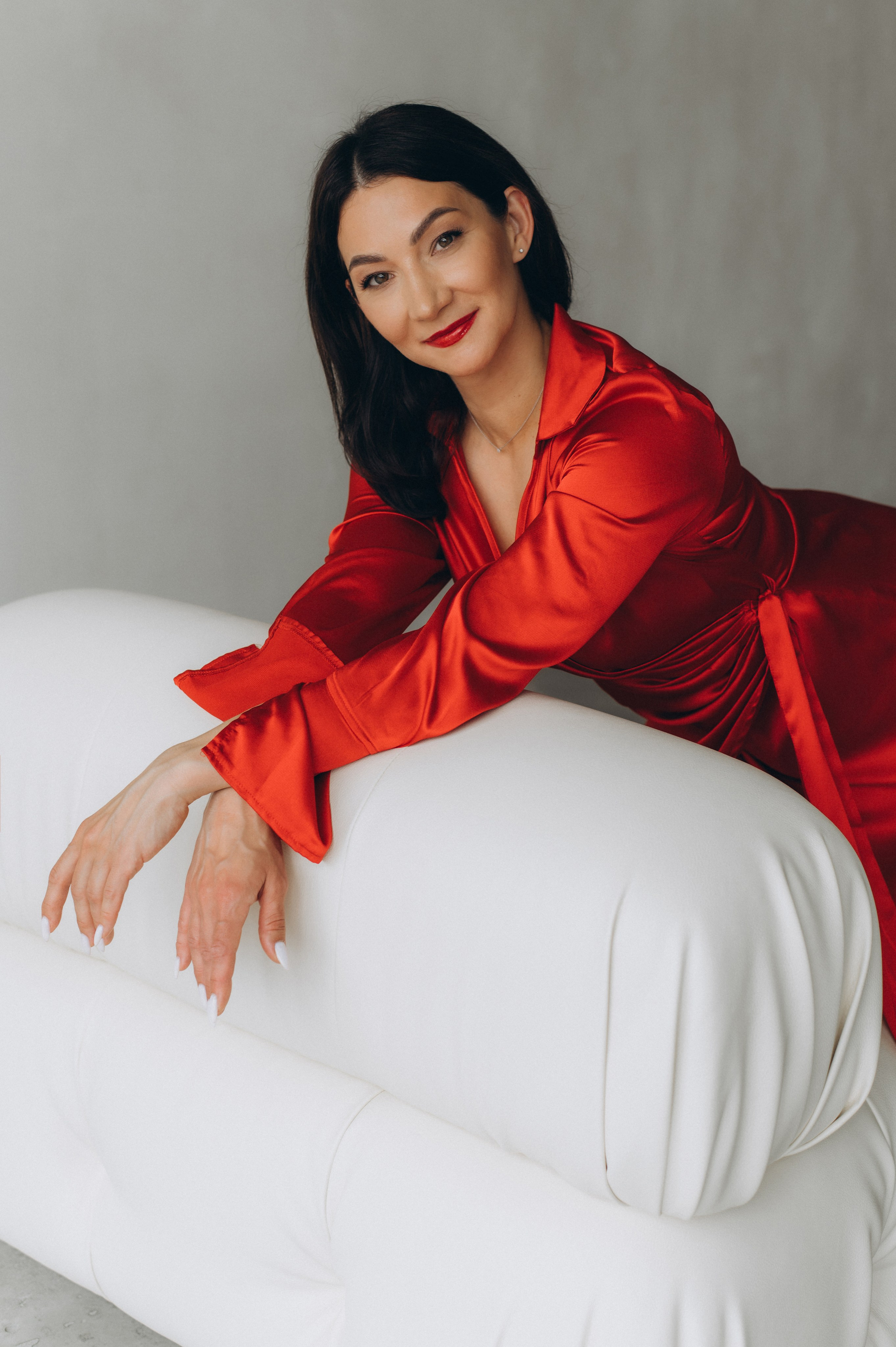 Індивідуальна фотосесія до дня народження у студії Тернопіль, інидвідуальна зйомка, портретний фотограф. Сімейний, дитячий та індивідуальний фотограф в м. Тернопіль, м. Львів