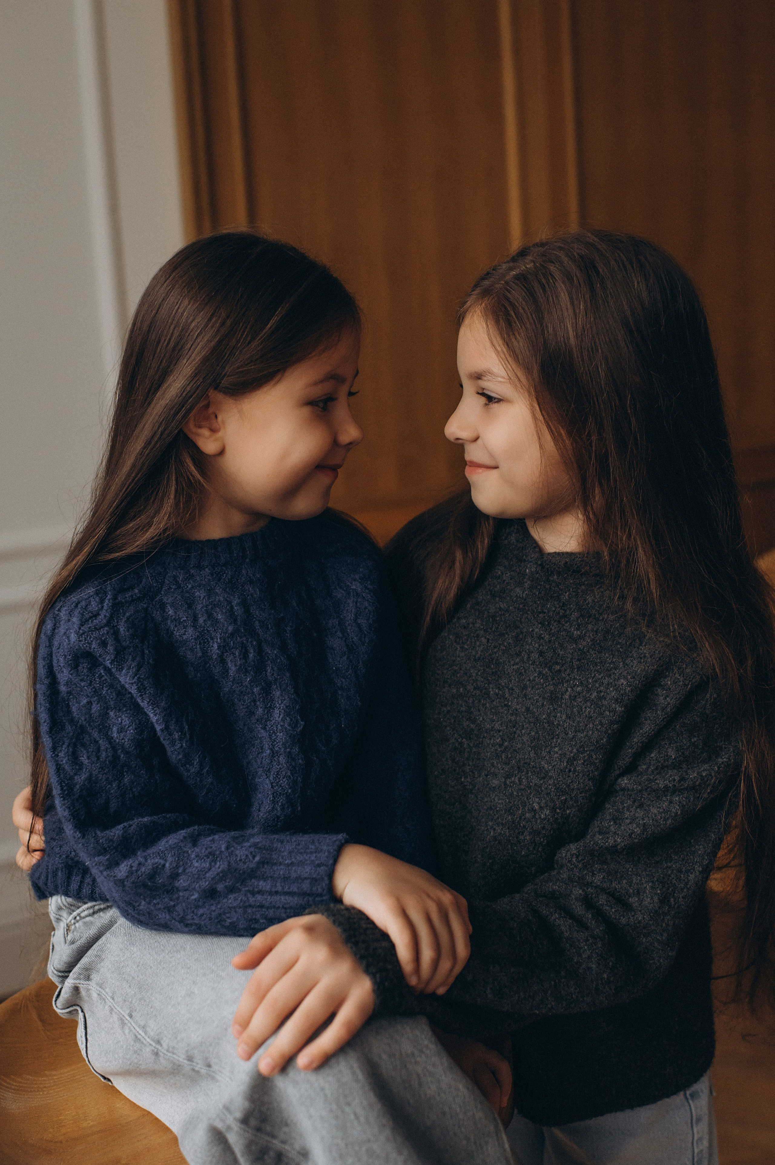 Фотосесія сестричок Тернопіль, зйомка сестрички, сімейний фотограф Тернопіль, портретний фотограф Тернопіль, фотосесія дітей. Сімейний, дитячий та індивідуальний фотограф в м. Тернопіль, м. Львів