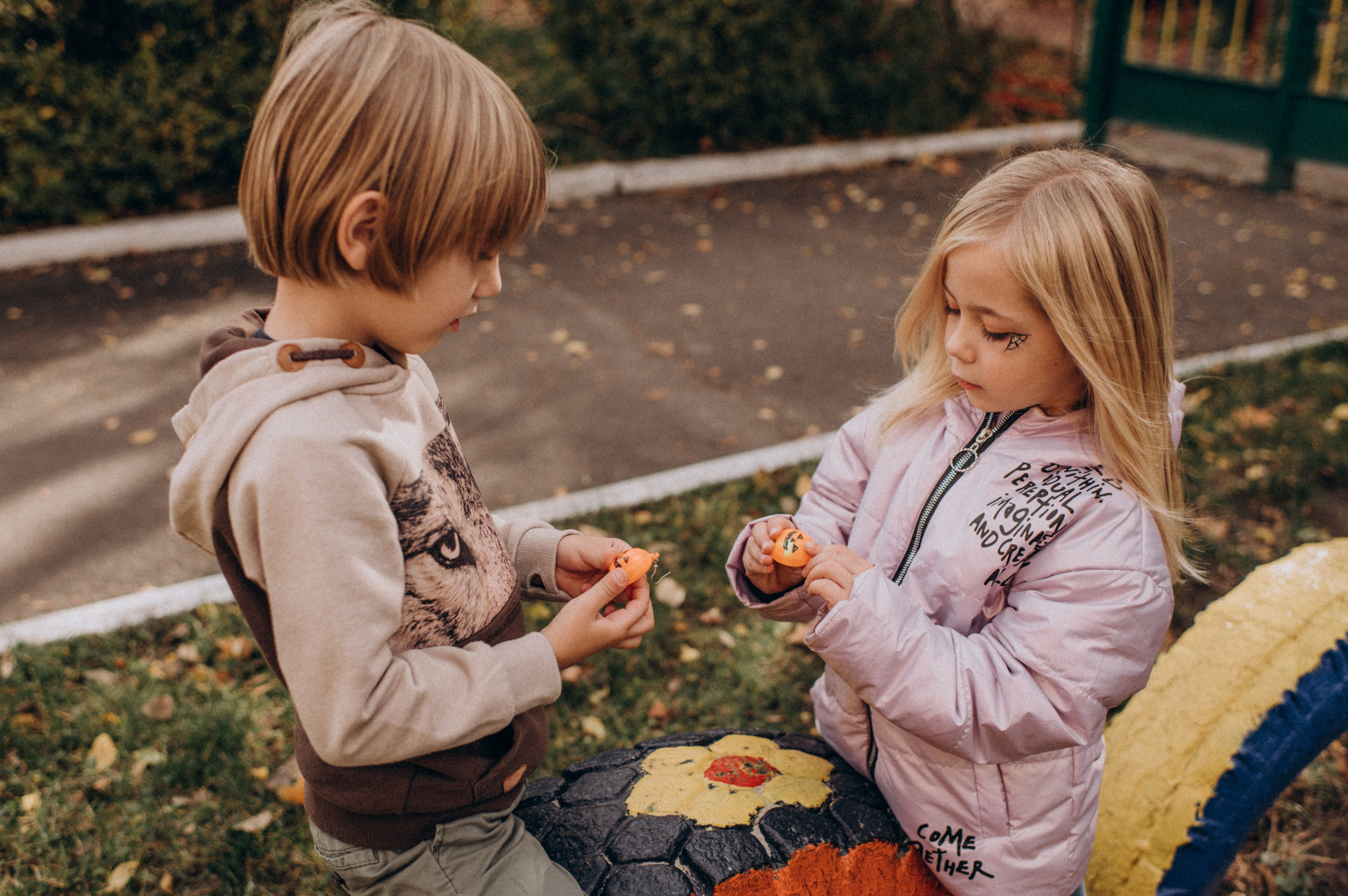 Фотосесія в дитячому садку, фотосесія на віньєтки, випускні фотоальбоми Тернопіль, шкільні фотоальбоми Тернопіль, зйомка випускного садочку. Сімейний, дитячий та індивідуальний фотограф в м. Тернопіль, м. Львів