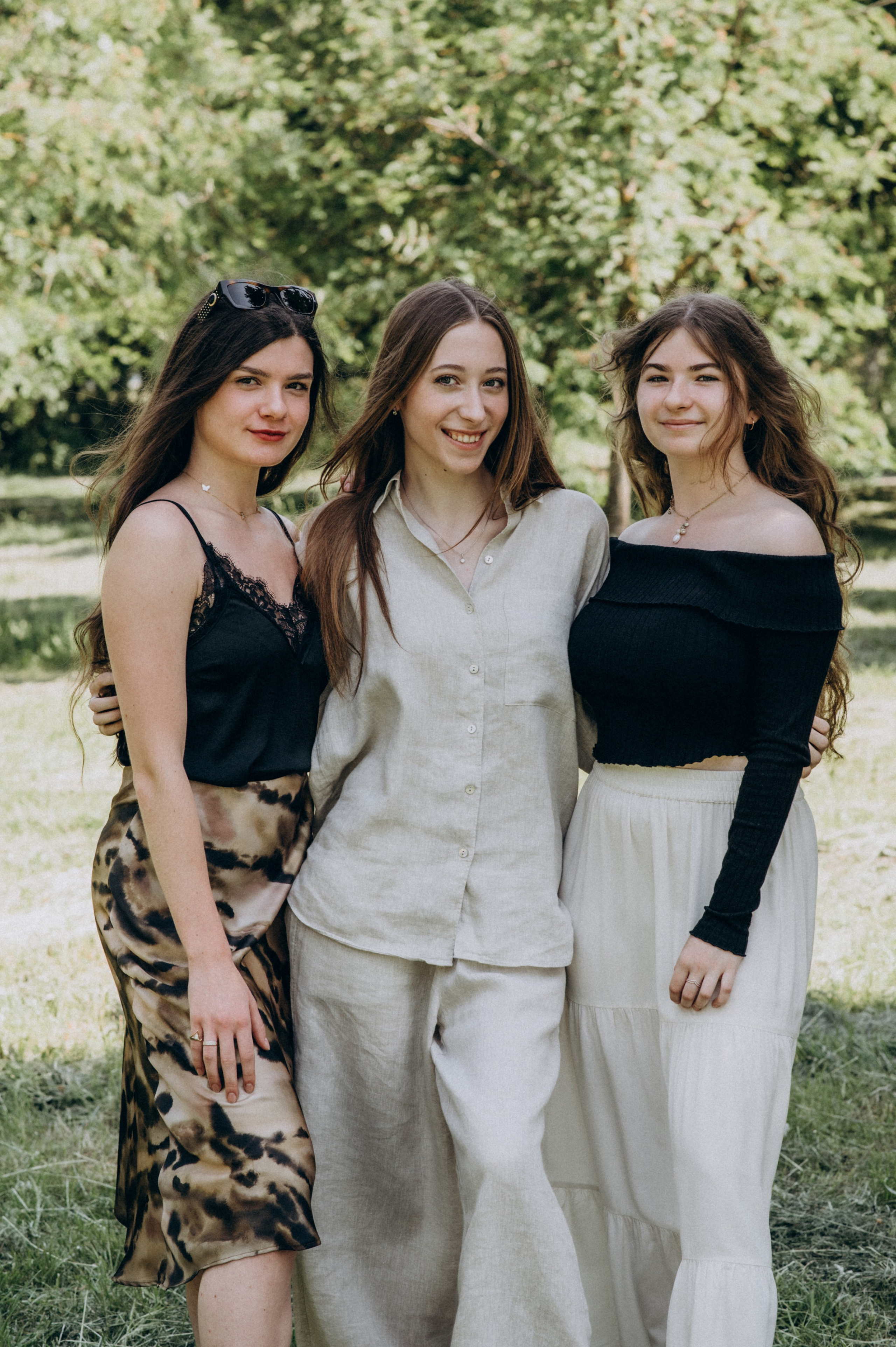 Фотосесія випускників, зйомка випускників Тернопіль Львів, випускні фотоальбоми Тернопіль, шкільні фотоальбоми Тернопіль. Сімейний, дитячий та індивідуальний фотограф в м. Тернопіль, м. Львів