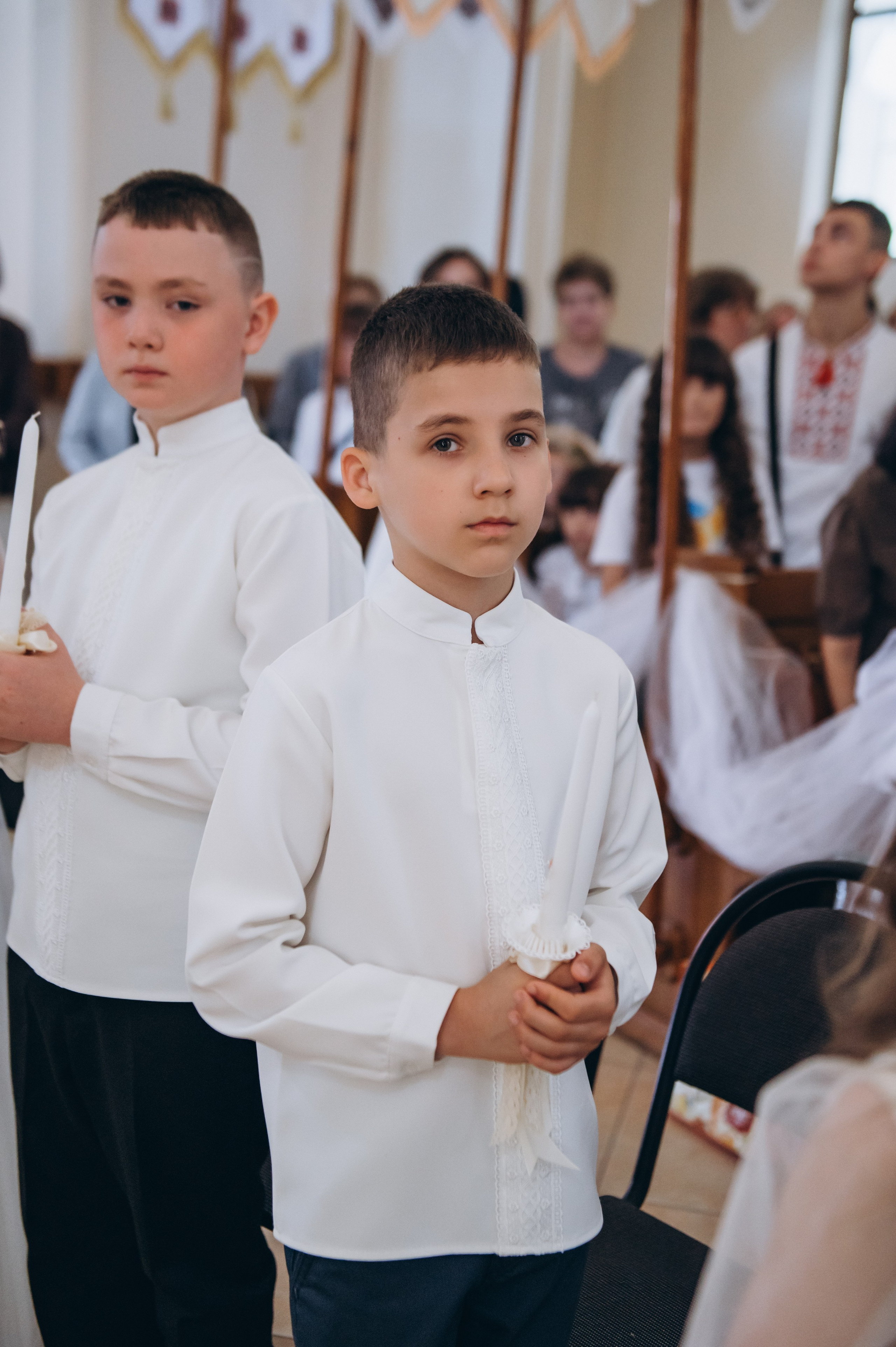 Фотосесія Першого Причастя Тернопіль, зйомка Першого Причастя Тернопіль, Церква Успіння Пресвятої Богородиці Причастя Тернопіль. Сімейний, дитячий та індивідуальний фотограф в м. Тернопіль, м. Львів