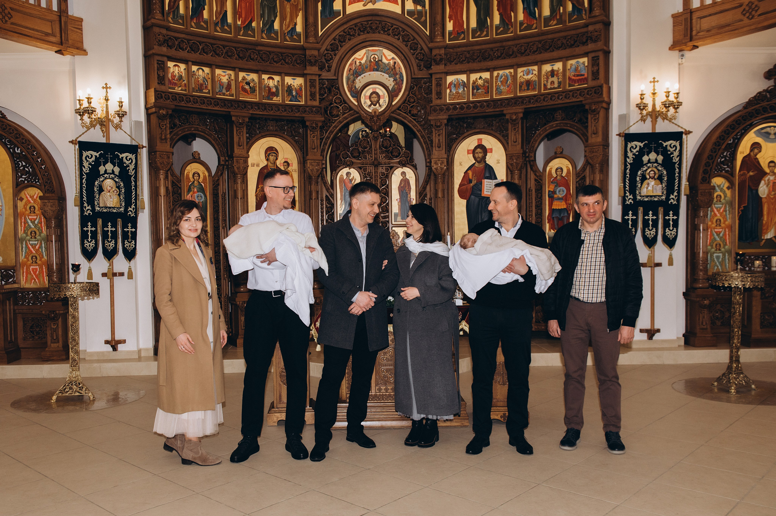 Фотосесія Хрещення Тернопіль, зйомка Хрестин Тернопіль, Храм Різдва Пресвятої Богородиці УГКЦ Тернопіль. Сімейний, дитячий та індивідуальний фотограф в м. Тернопіль, м. Львів