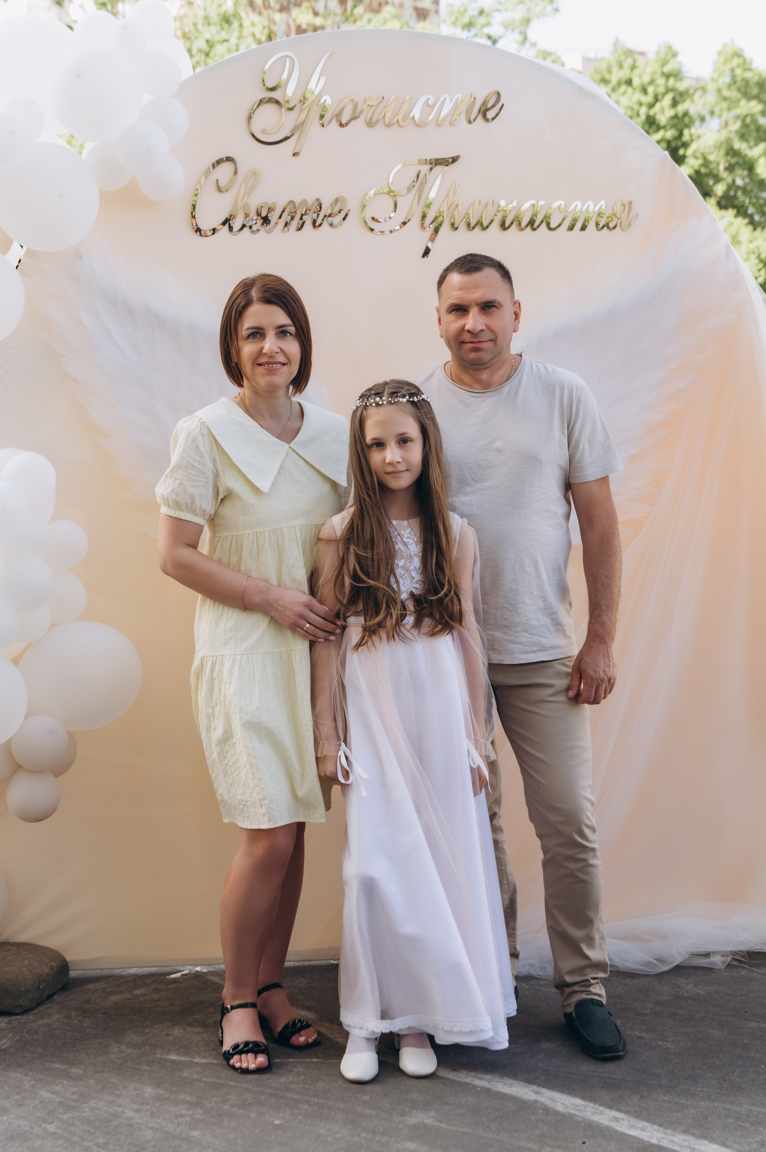 Фотосесія Причастя Тернопіль церква Св Михаїла, фотограф на Причастя Тернопіль, фотосесія Літургії Причастя Тернопіль. Сімейний, дитячий та індивідуальний фотограф в м. Тернопіль, м. Львів
