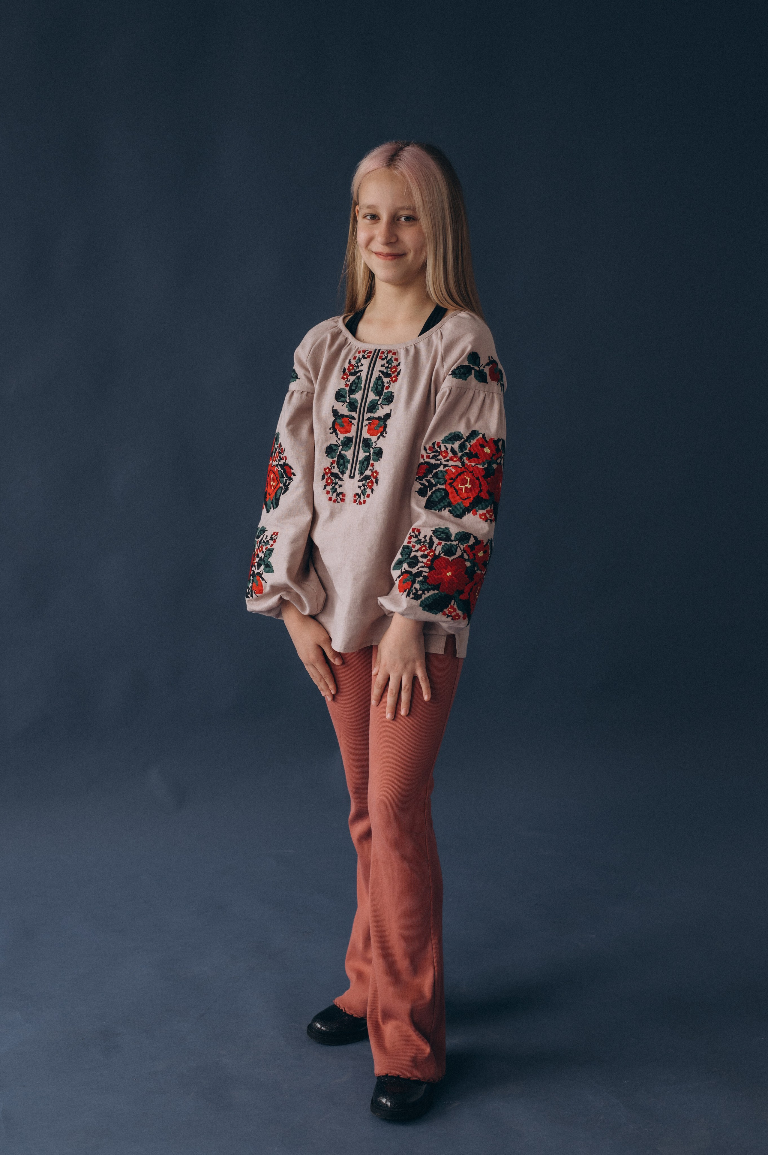 Шкільна фотосесія на віньєтки Тернопіль, фотосесія випускників Тернопіль, зйомка на віньєтки, шкільні фотоальбоми Тернопіль. Сімейний, дитячий та індивідуальний фотограф в м. Тернопіль, м. Львів