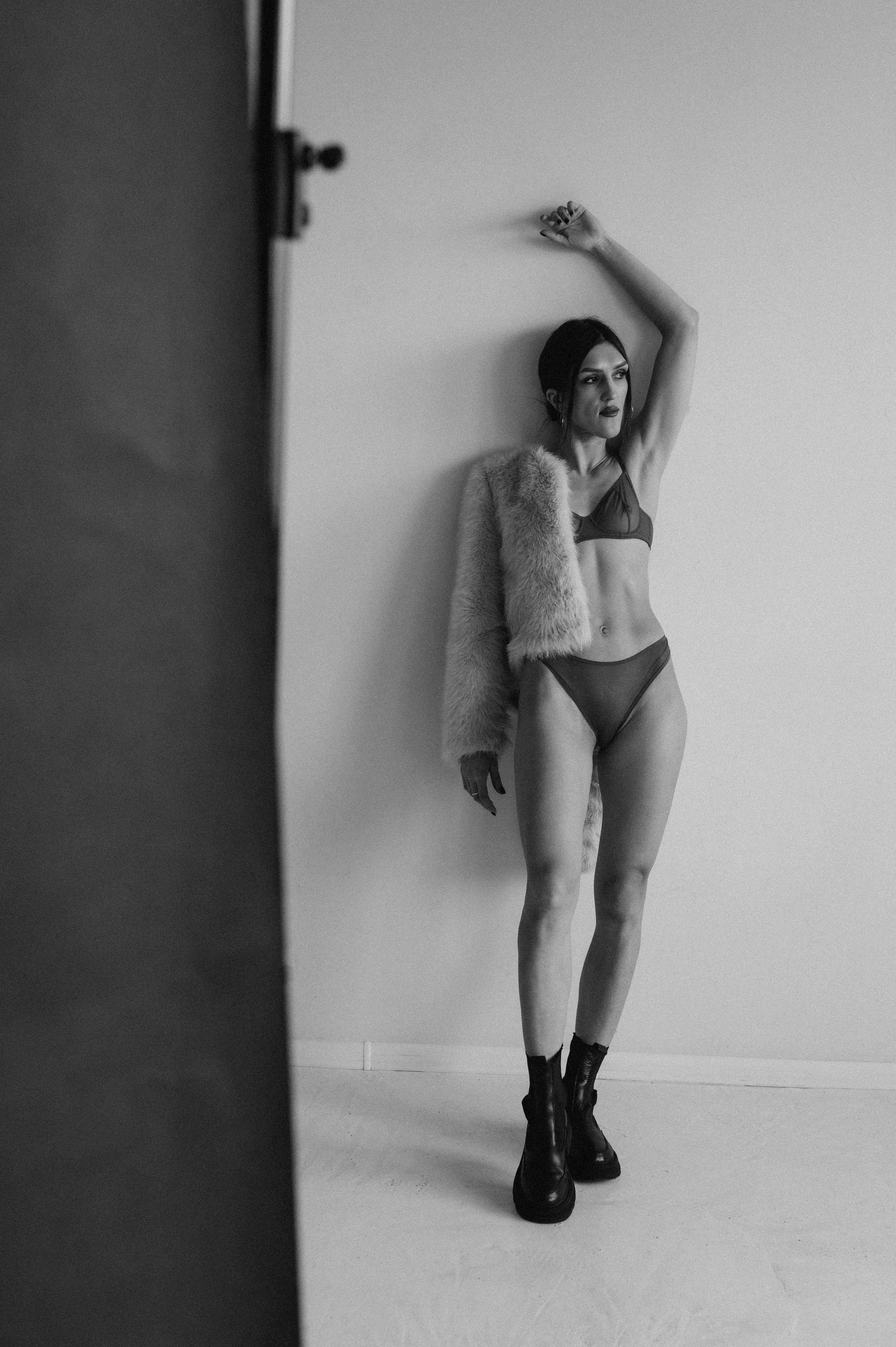 Індивідуальна фотосесія Тернопіль, студійна зйомка Львів, портретний фотограф Тернопіль. Сімейний, дитячий та індивідуальний фотограф в м. Тернопіль, м. Львів