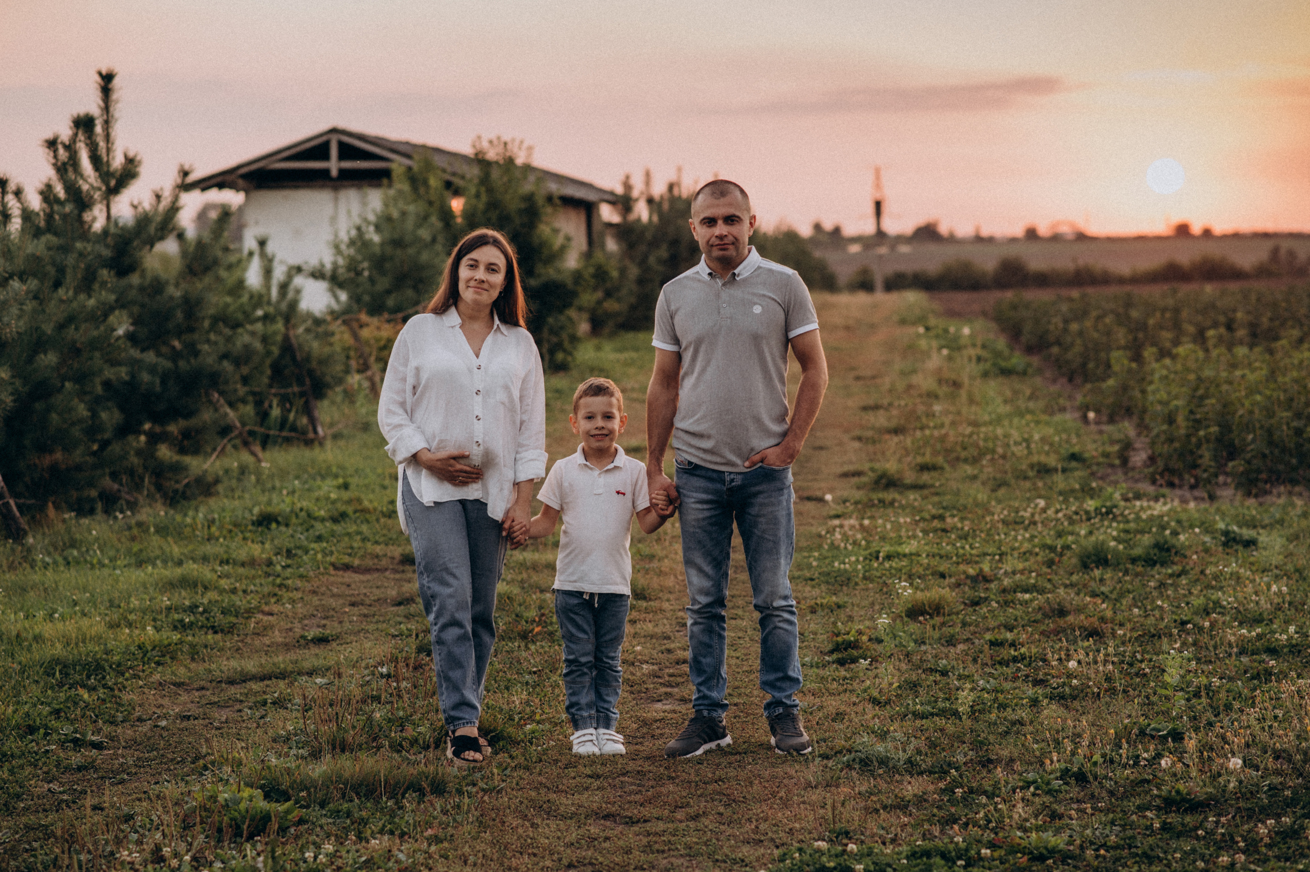 Сімейна фотосесія вагітності Тернопіль Львів. Сімейний, дитячий та індивідуальний фотограф в м. Тернопіль, м. Львів
