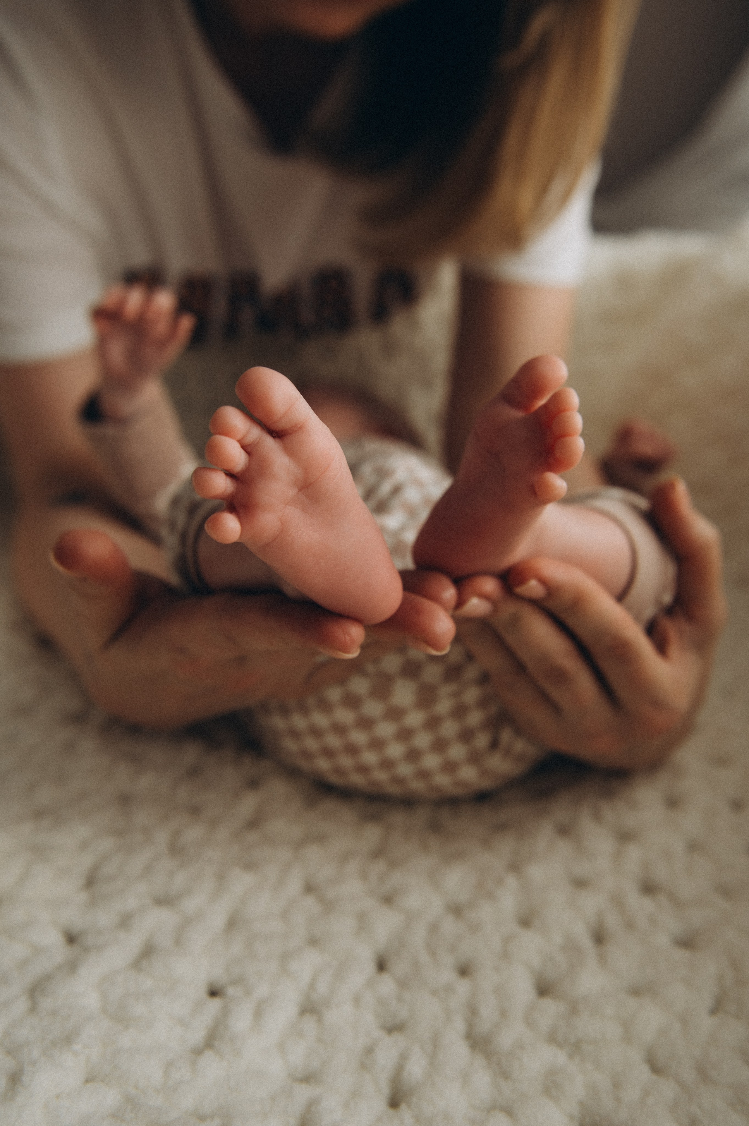 Сімейна фотосесія вдома Тернопіль, сімейний фотограф Львів Тернопіль, сімейна фотосесія Тернопіль, фотосесія двійні, зйомка близнюків. Сімейний, дитячий та індивідуальний фотограф в м. Тернопіль, м. Львів