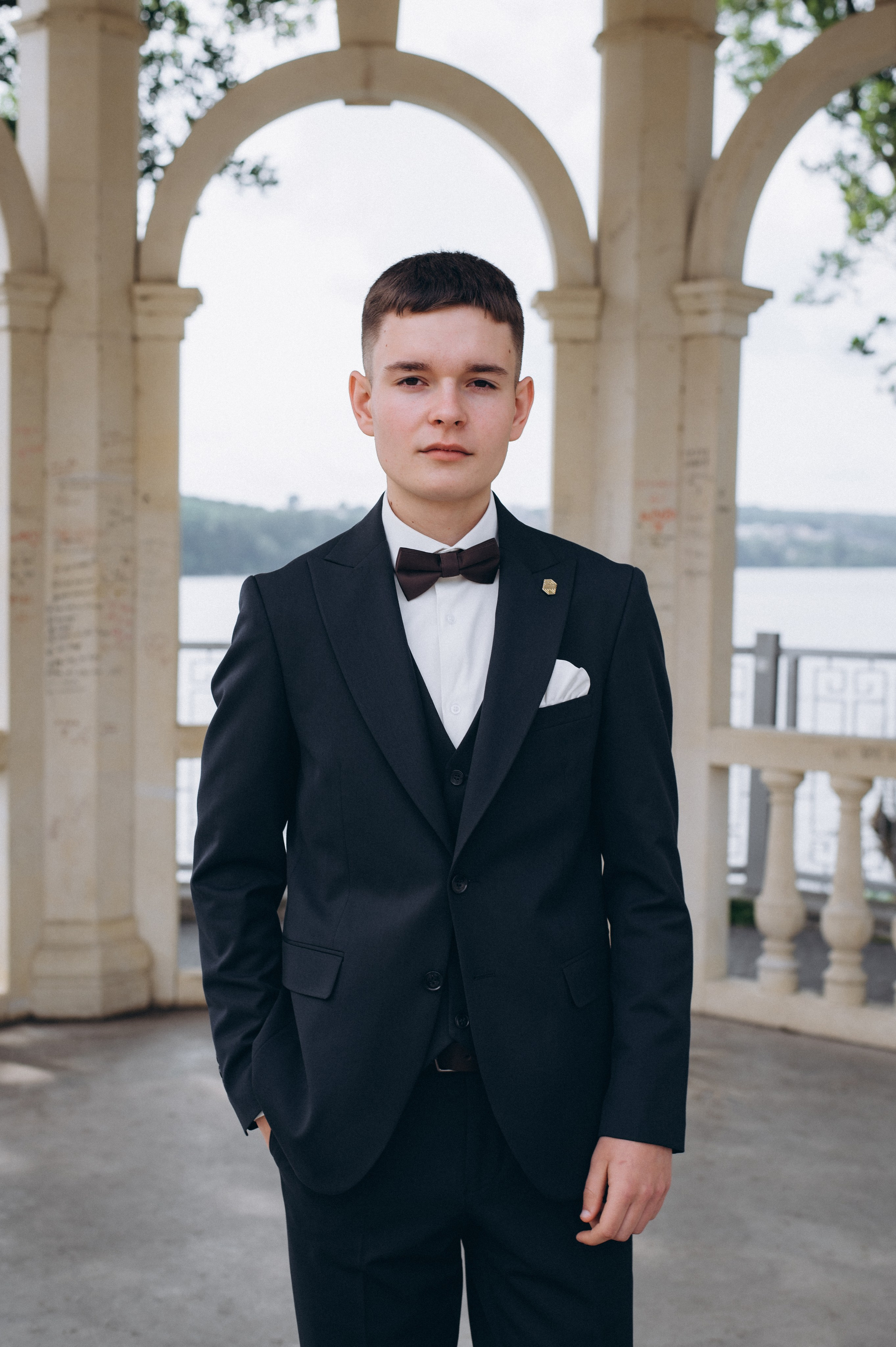 Випускники 2025, фотосесія випускного Тернопіль, фотосесія випускників Тернопіль, зйомка випускного, фотосесія випускного. Сімейний, дитячий та індивідуальний фотограф в м. Тернопіль, м. Львів