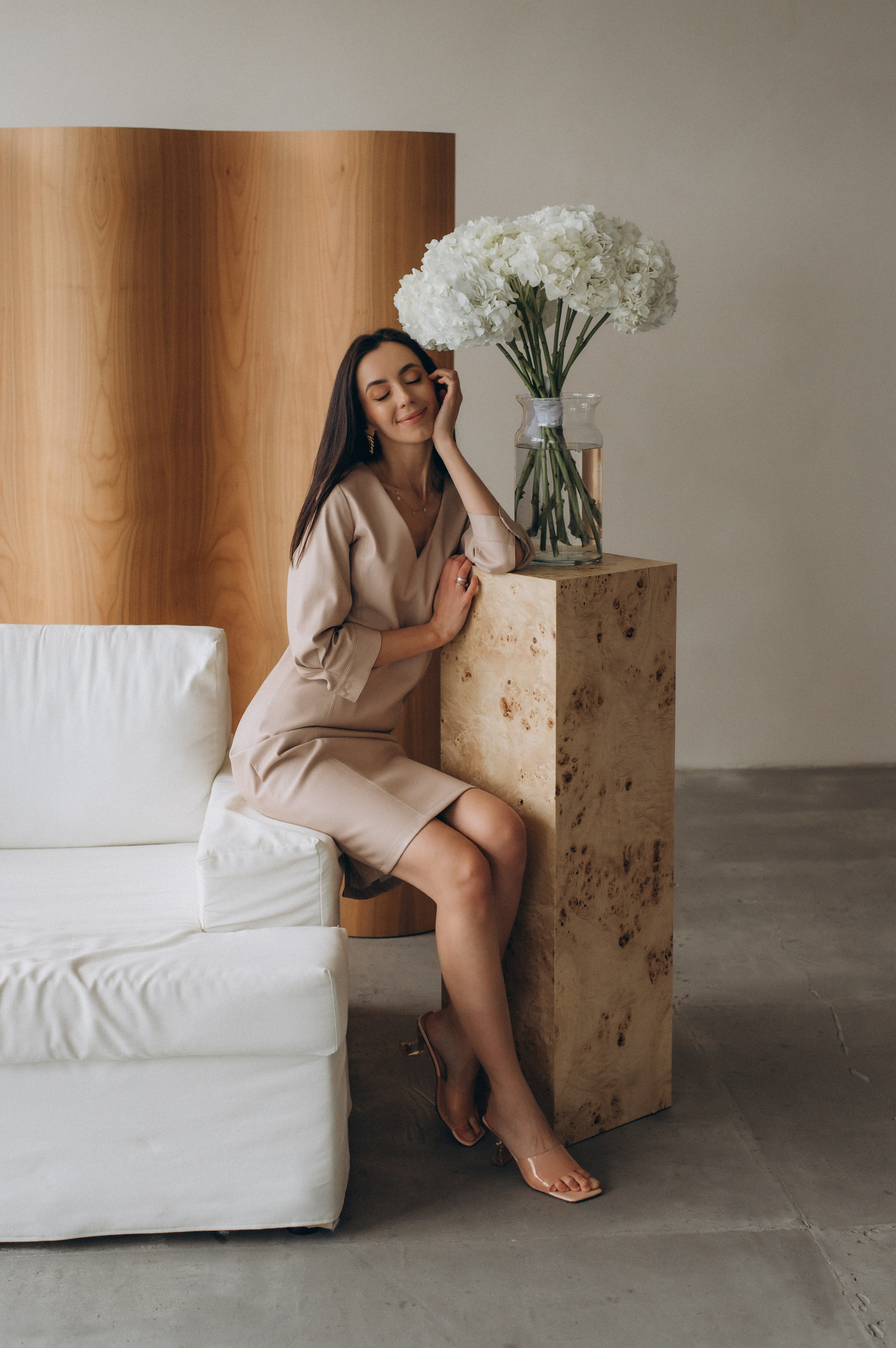 Індивідуальна фотосесія Тернопіль, квіткова крамниця Sparkle, портретна фотосесія Тернопіль, контентзйомка, портретний фотограф Тернопіль. Сімейний, дитячий та індивідуальний фотограф в м. Тернопіль, м. Львів