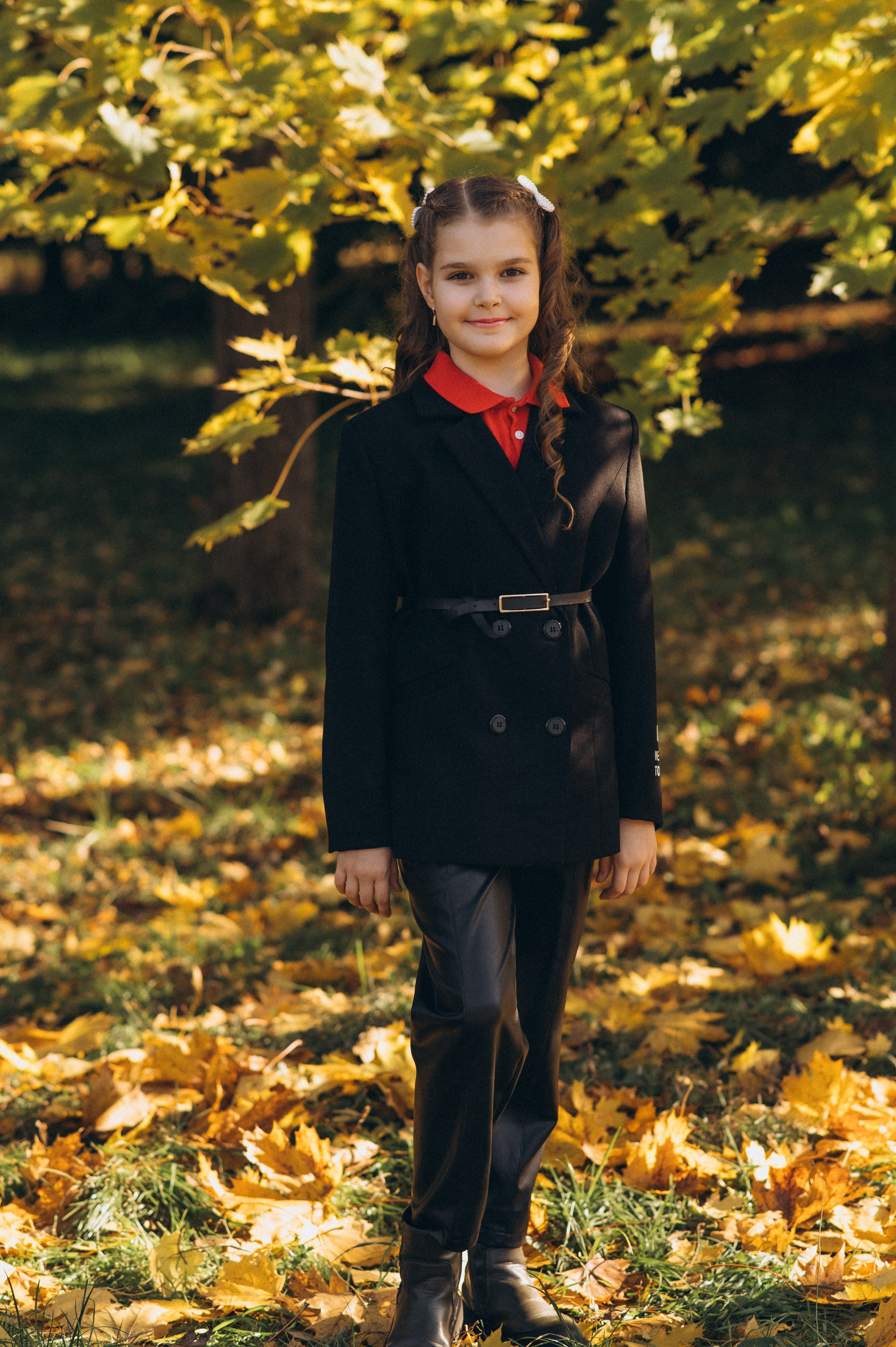 Шкільна фотосесія на віньєтки Тернопіль, шкільні альбоми, фотосесія випускників Тернопіль, випускний альбом, фотограф випускний Тернопіль. Сімейний, дитячий та індивідуальний фотограф в м. Тернопіль, м. Львів