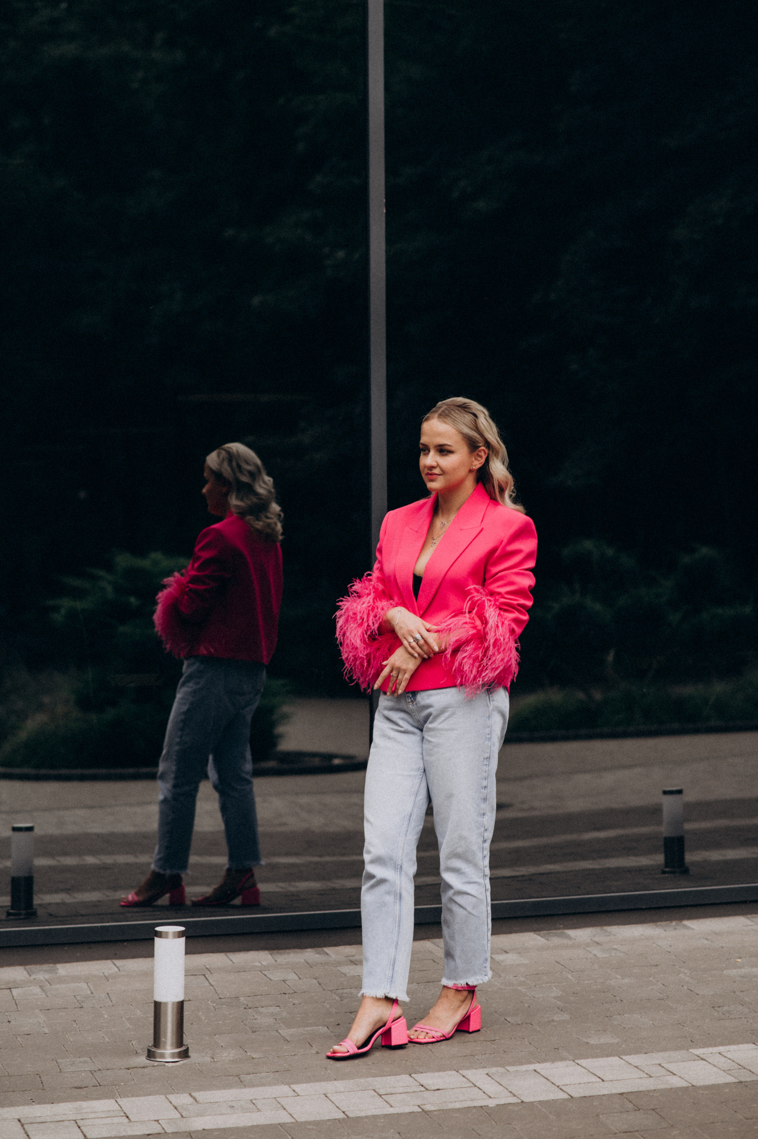 Індивідуальна контент зйомка фотосесія у кавярні кафе. Сімейний, дитячий та індивідуальний фотограф в м. Тернопіль, м. Львів