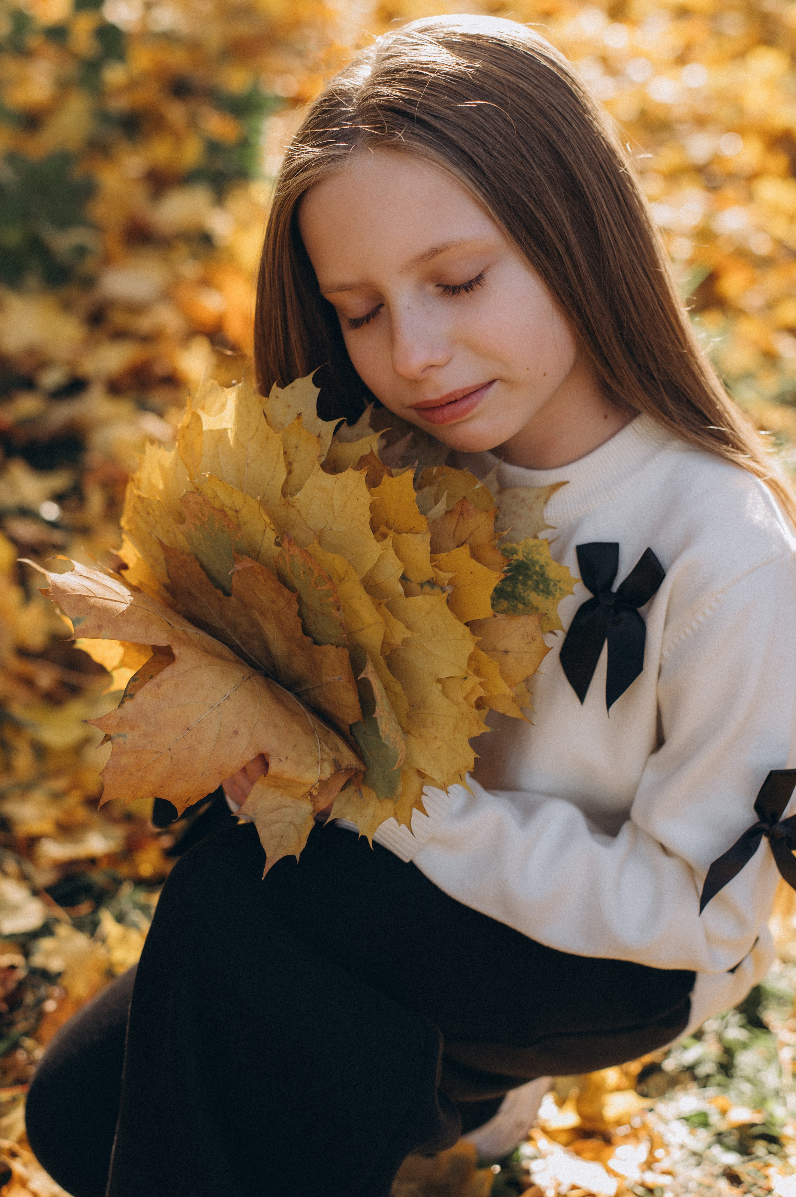 Осіння фотосесія 4 класу на віньєтки, випускні фотоальбоми Тернопіль, фотосесія випускників Тернопіль, шкільний випускний альбом Тернопіль. Сімейний, дитячий та індивідуальний фотограф в м. Тернопіль, м. Львів