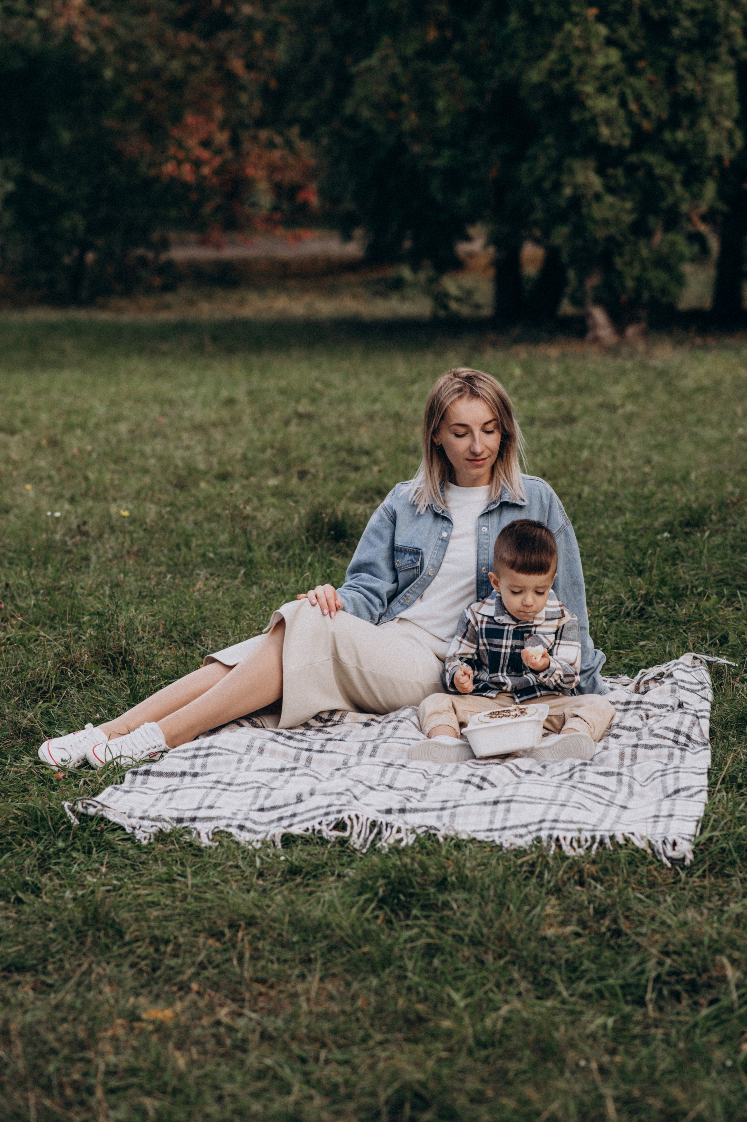 Сімейна дитяча фотосесія дня народження, cake smash. Сімейний, дитячий та індивідуальний фотограф в м. Тернопіль, м. Львів