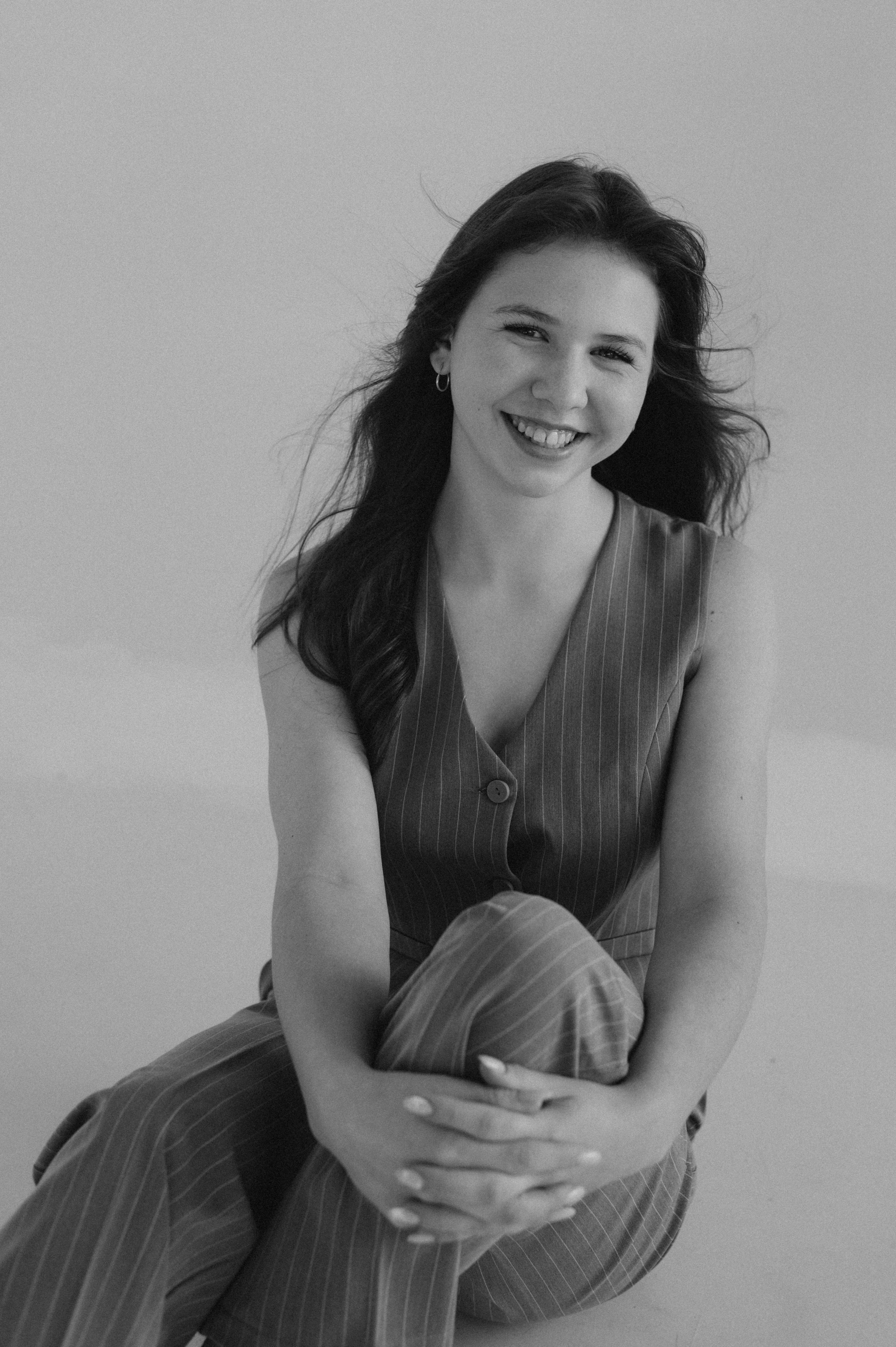 Фотосесія випускників, фотосесія на віньєтки Тернопіль, випускники Тернопіль, випуск 2025. Сімейний, дитячий та індивідуальний фотограф в м. Тернопіль, м. Львів