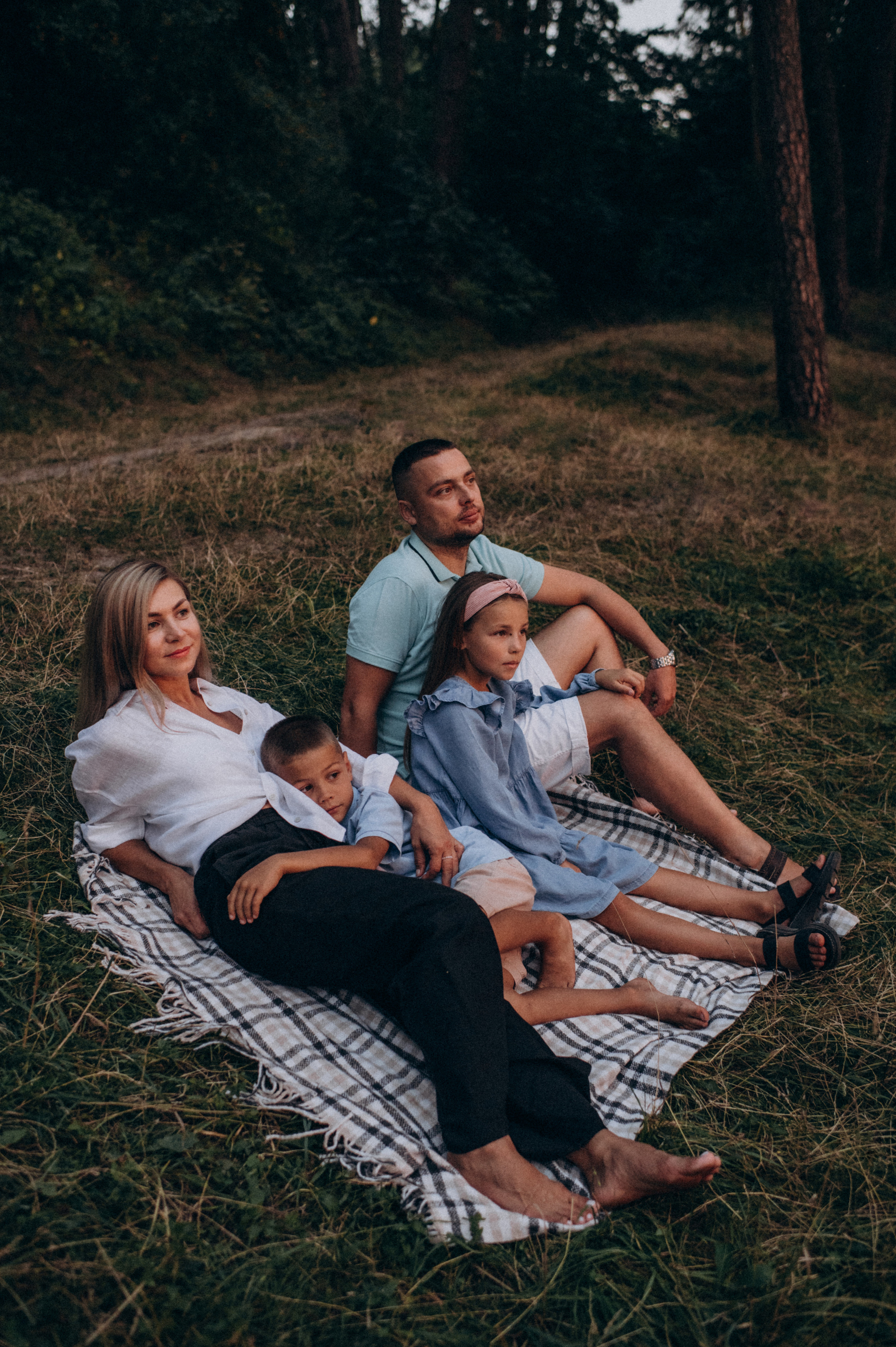 Сімейна фотосесія Тернопіль Львів дитяча зйомка. Сімейний, дитячий та індивідуальний фотограф в м. Тернопіль, м. Львів