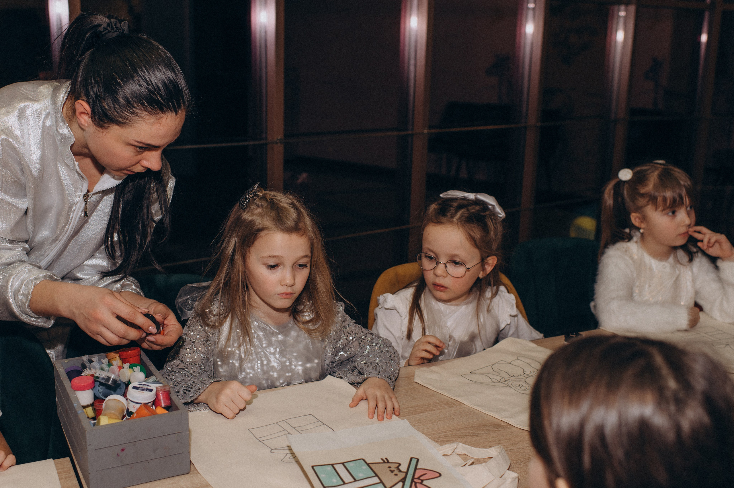 Фотосесія дня народження дитини, зйомка дитячого дня народження, фотосесія дитячого дня народження Тернопіль. Сімейний, дитячий та індивідуальний фотограф в м. Тернопіль, м. Львів