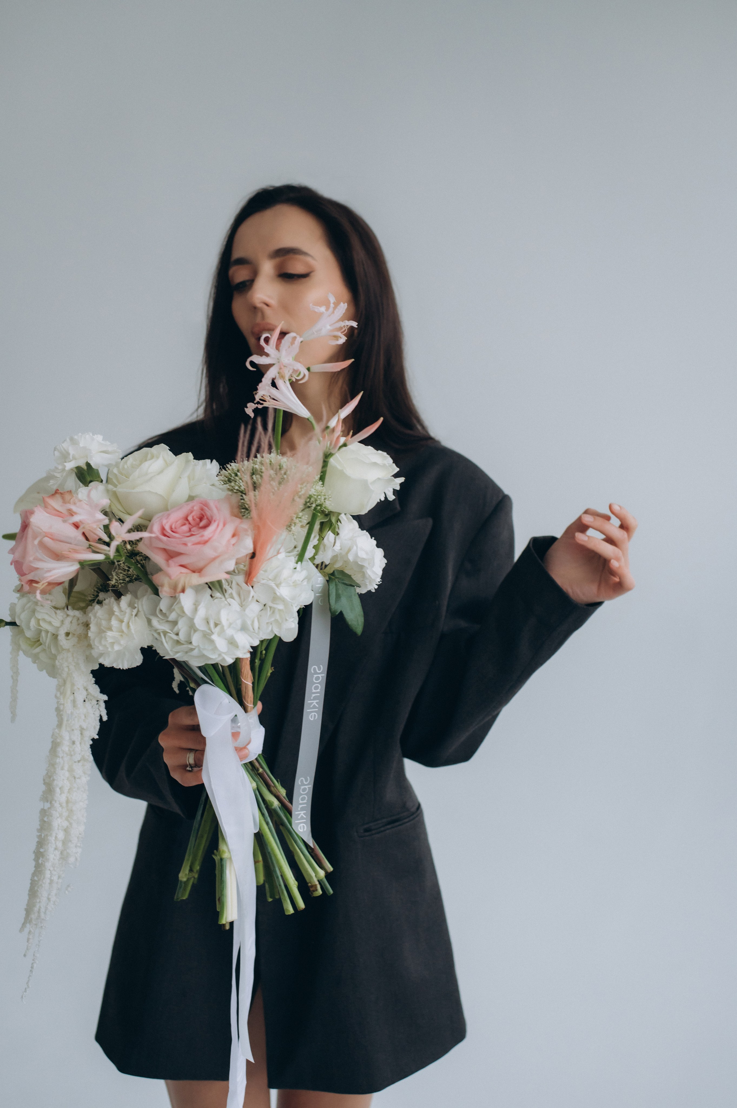 Індивідуальна фотосесія Тернопіль, квіткова крамниця Sparkle, портретна фотосесія Тернопіль, контентзйомка, портретний фотограф Тернопіль. Сімейний, дитячий та індивідуальний фотограф в м. Тернопіль, м. Львів