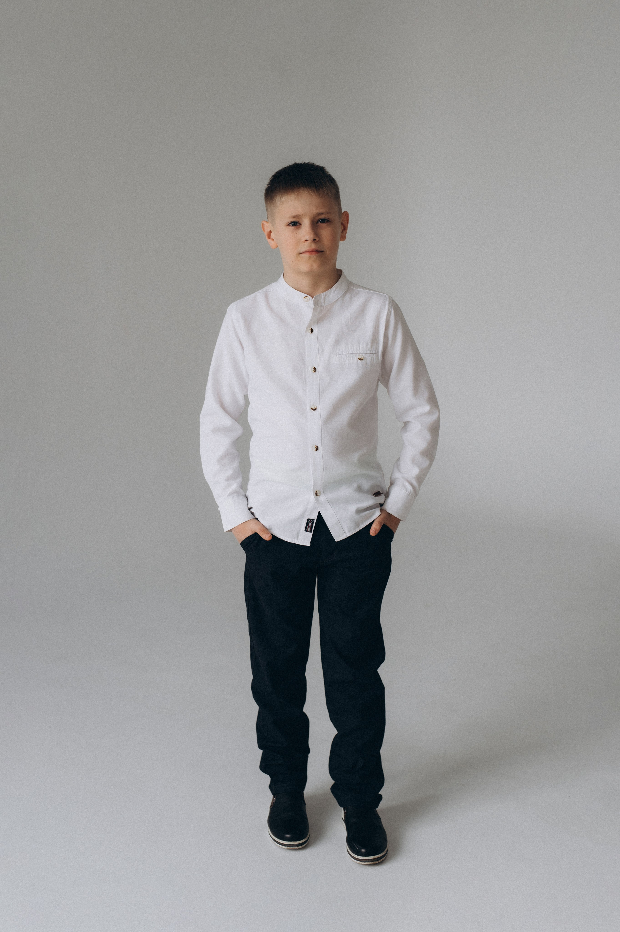 Шкільна фотосесія на віньєтки Тернопіль, шкільні альбоми, фотосесія випускників Тернопіль, випускний альбом, фотограф випускний Тернопіль. Сімейний, дитячий та індивідуальний фотограф в м. Тернопіль, м. Львів