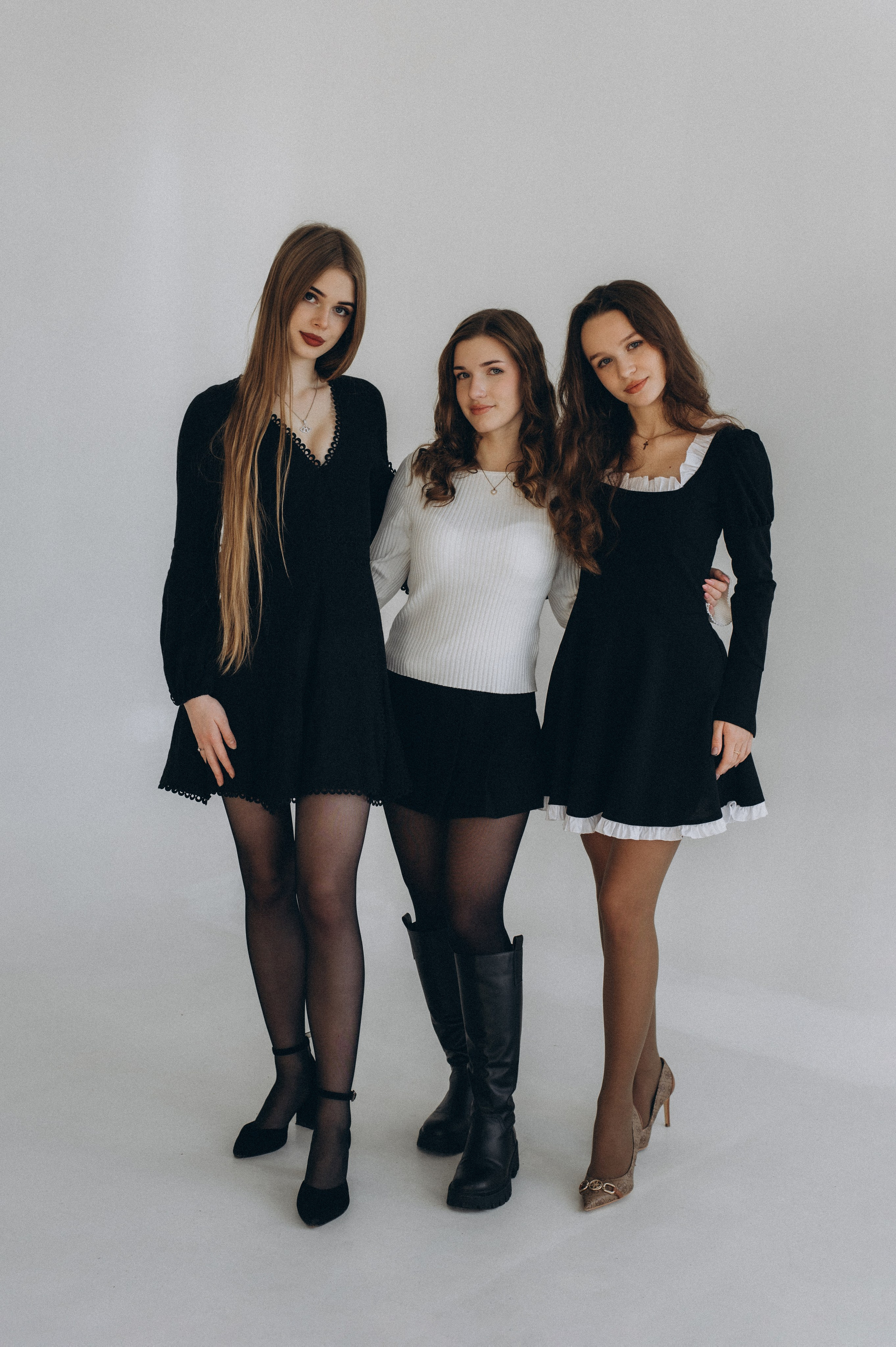 Фотосесія випускників, фотосесія на віньєтки Тернопіль, випускники Тернопіль, випуск 2025. Сімейний, дитячий та індивідуальний фотограф в м. Тернопіль, м. Львів