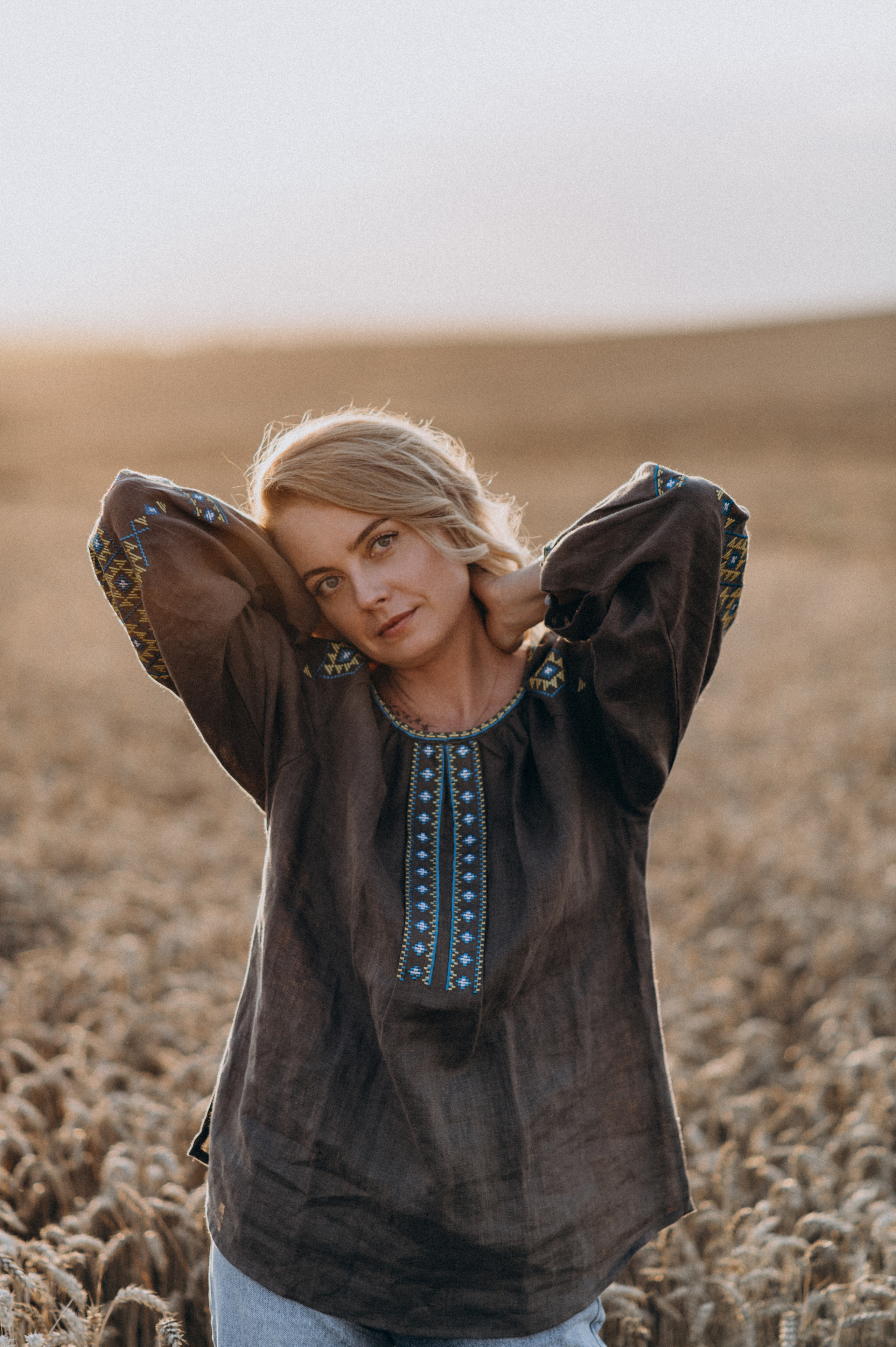 Фотосесія в пшениці та соняхах. Сімейний, дитячий та індивідуальний фотограф в м. Тернопіль, м. Львів