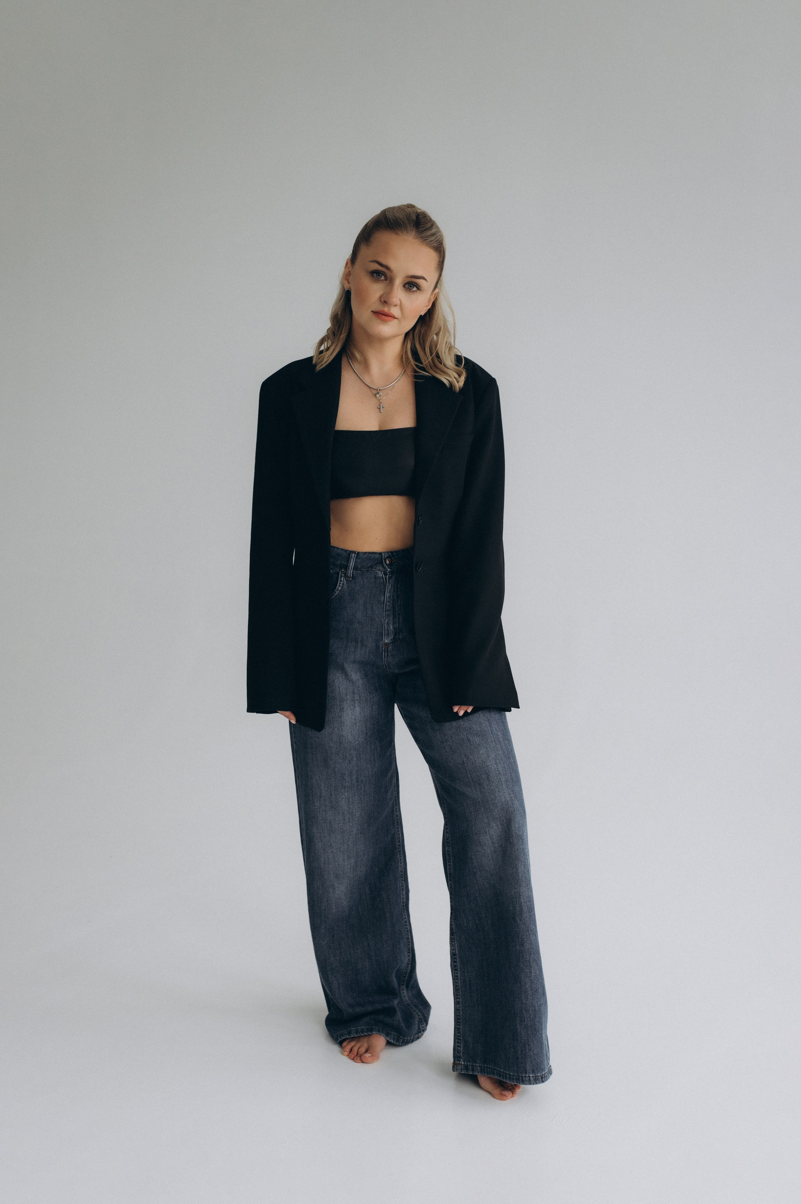 Індивідуальна фотосесія Тернопіль, портретний фотограф Тернопіль, портретна фотосесія, фотосесія у студії, фотосесія лікаря ендокринолога. Сімейний, дитячий та індивідуальний фотограф в м. Тернопіль, м. Львів