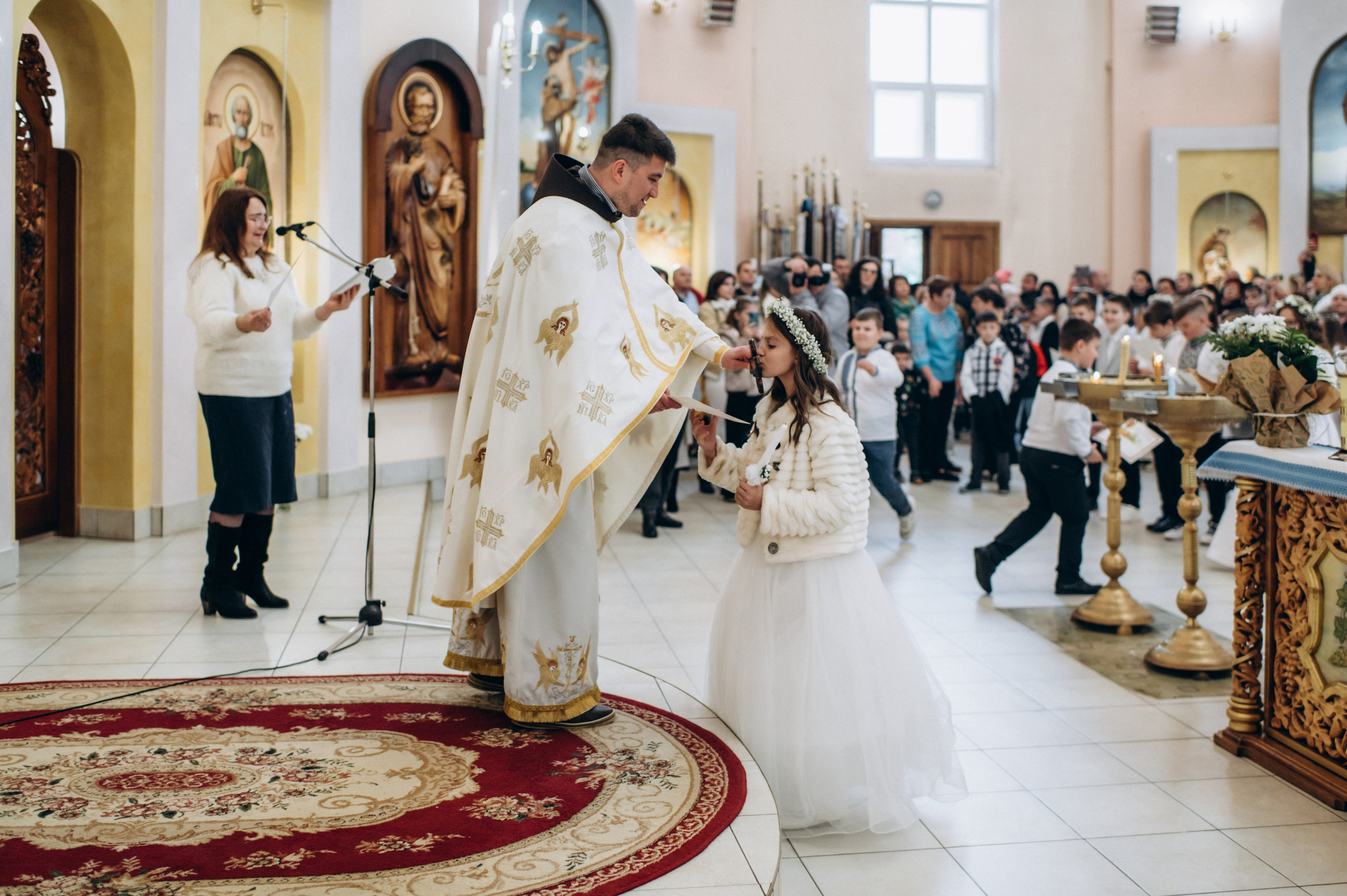 Фотосесія Першого Причастя Тернопіль, зйомка Причастя Тернопіль, Таїнство Першого Причастя Тернопіль, Катедра Причастя Тернопіль. Сімейний, дитячий та індивідуальний фотограф в м. Тернопіль, м. Львів