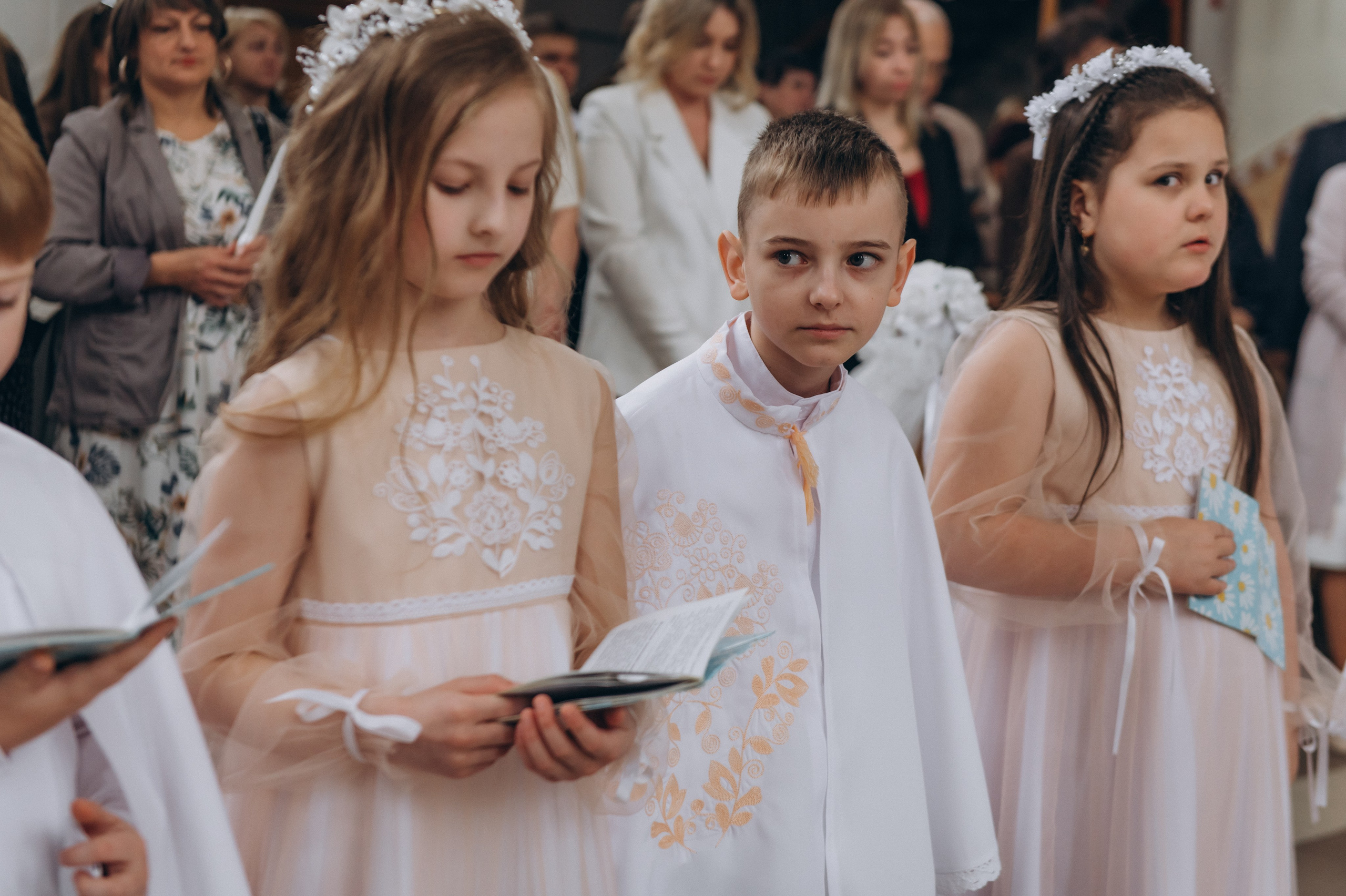 Фотосесія Причастя Тернопіль, зйомка Причастя, фотограф на Причастя Тернопіль, Причастя Львів, Причастя церква Михаїла Тернопіль. Сімейний, дитячий та індивідуальний фотограф в м. Тернопіль, м. Львів