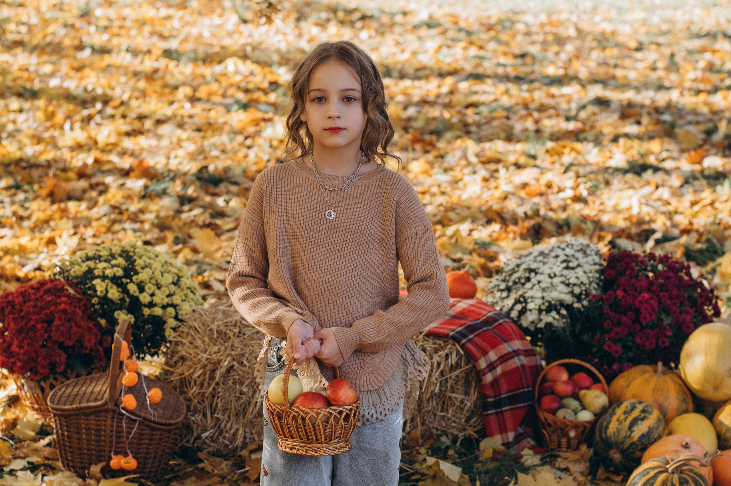 Осіння фотосесія 4 класу на віньєтки, випускні фотоальбоми Тернопіль, фотосесія випускників Тернопіль, шкільний випускний альбом Тернопіль. Сімейний, дитячий та індивідуальний фотограф в м. Тернопіль, м. Львів