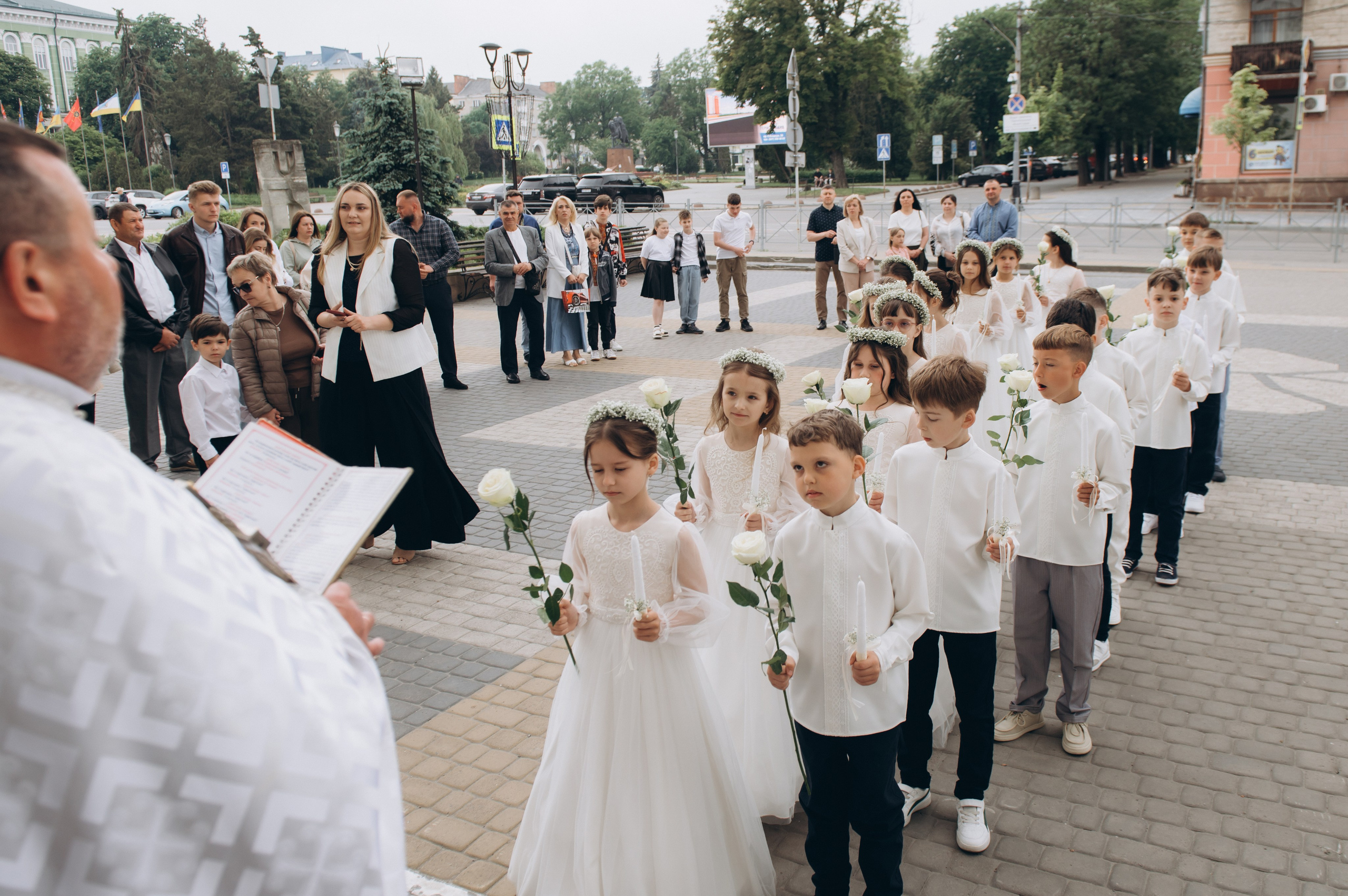 Фотосесія Першого Причастя Тернопіль, фотосесія Причастя Тернопіль, Таїнство Першого Причастя Тернопіль, Катедра Причастя Тернопіль. Сімейний, дитячий та індивідуальний фотограф в м. Тернопіль, м. Львів