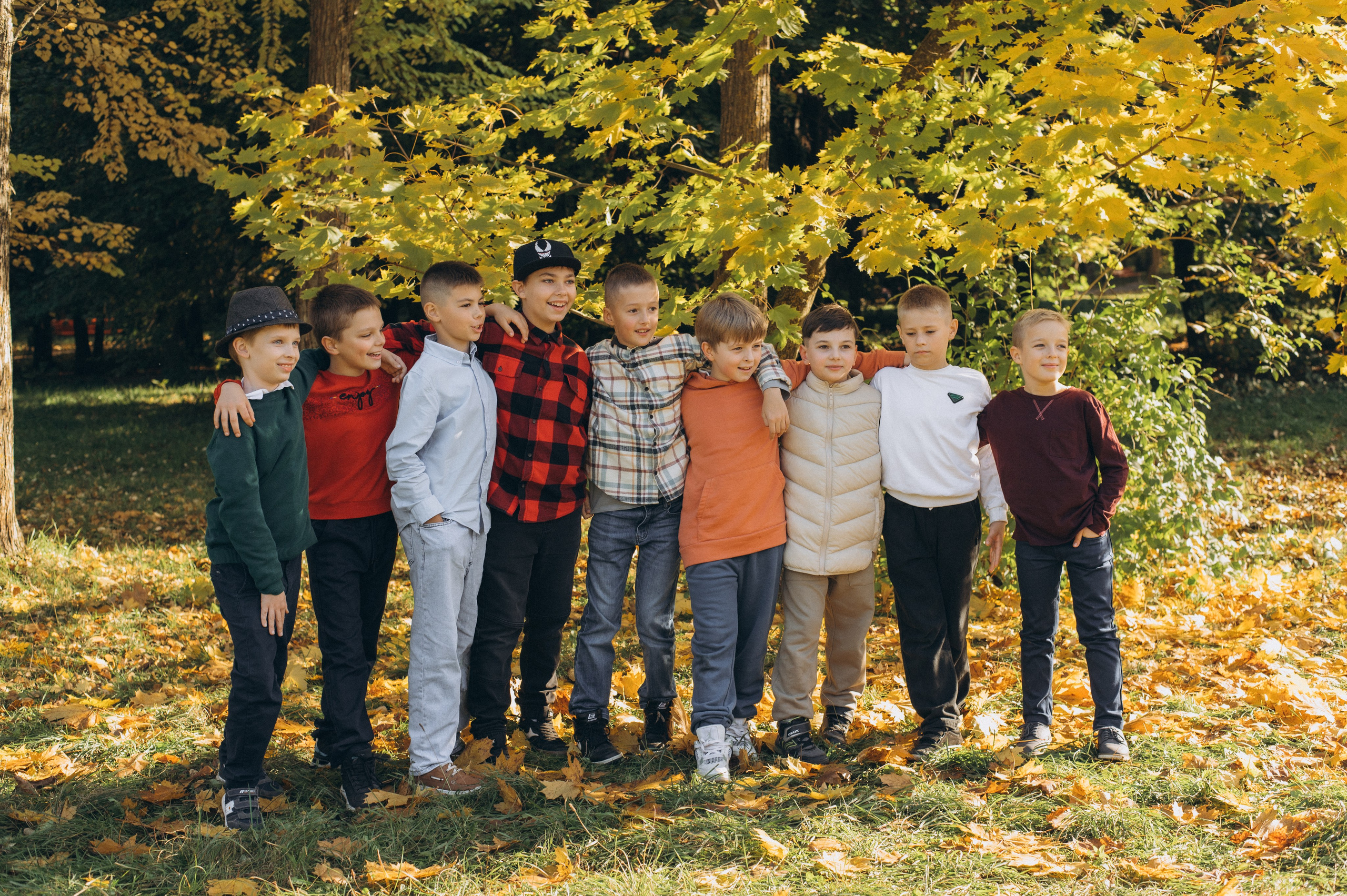 Фотосесія випускників Тернопіль, зйомка на віньєтки Тернопіль, вінєтки, випускні фотоальбоми Тернопіль. Сімейний, дитячий та індивідуальний фотограф в м. Тернопіль, м. Львів