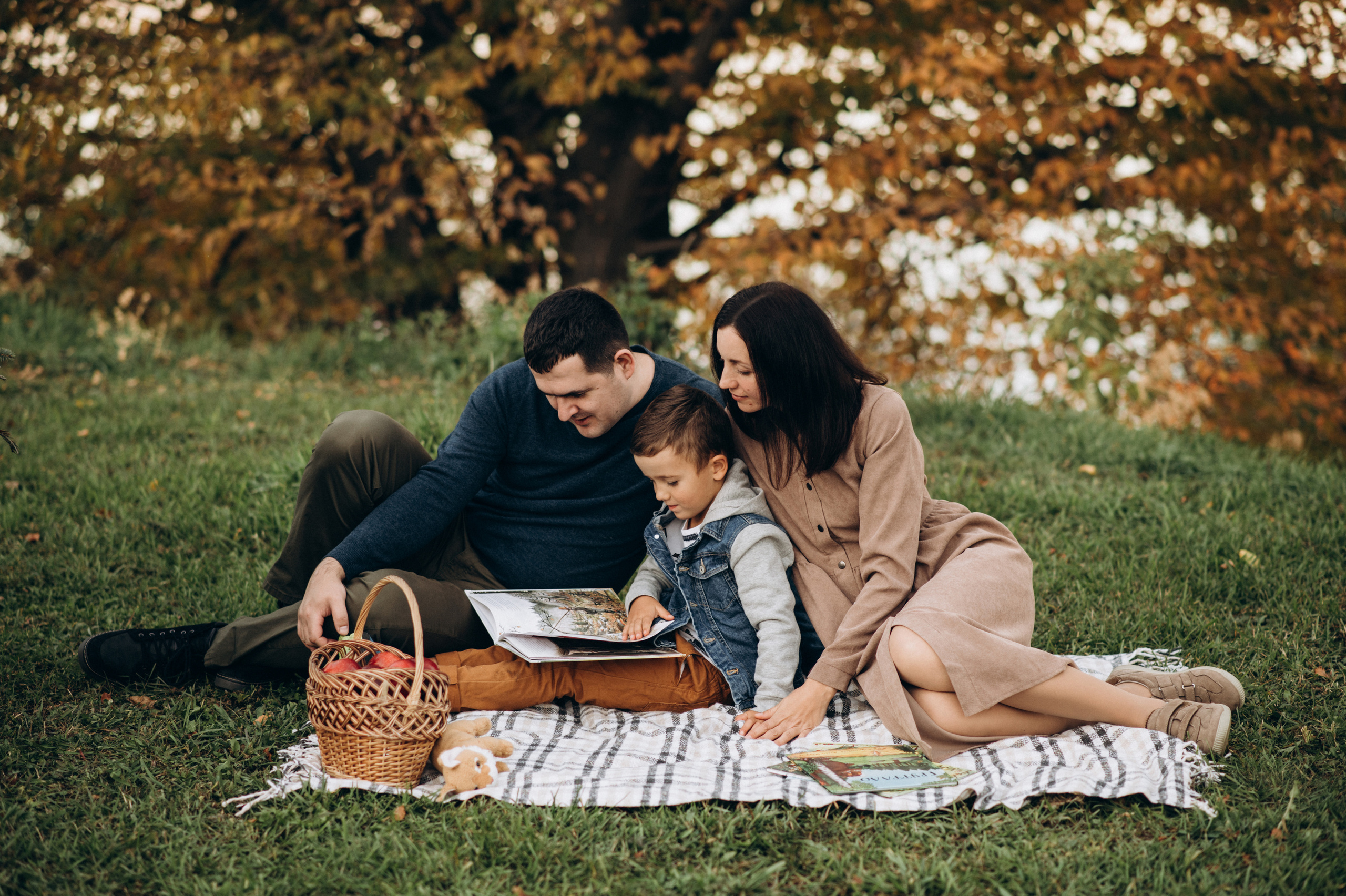 Сімейна фотосесія. Сімейний, дитячий та індивідуальний фотограф в м. Тернопіль, м. Львів