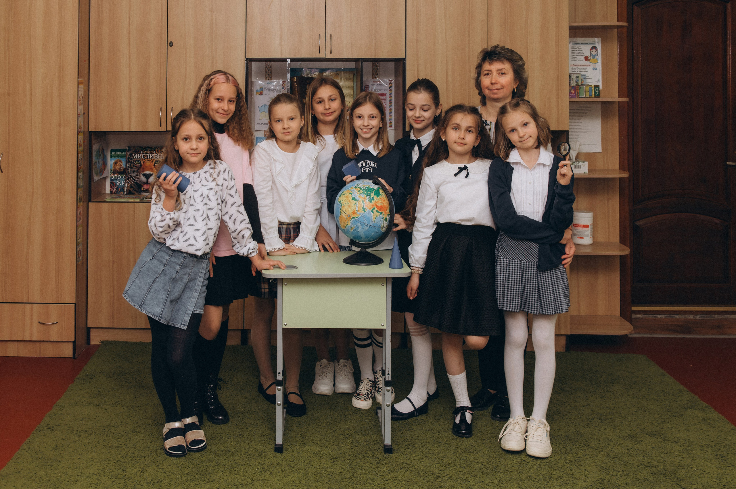 Шкільна фотосесія на віньєтки Тернопіль, фотосесія випускників Тернопіль, зйомка на віньєтки, шкільні фотоальбоми Тернопіль. Сімейний, дитячий та індивідуальний фотограф в м. Тернопіль, м. Львів